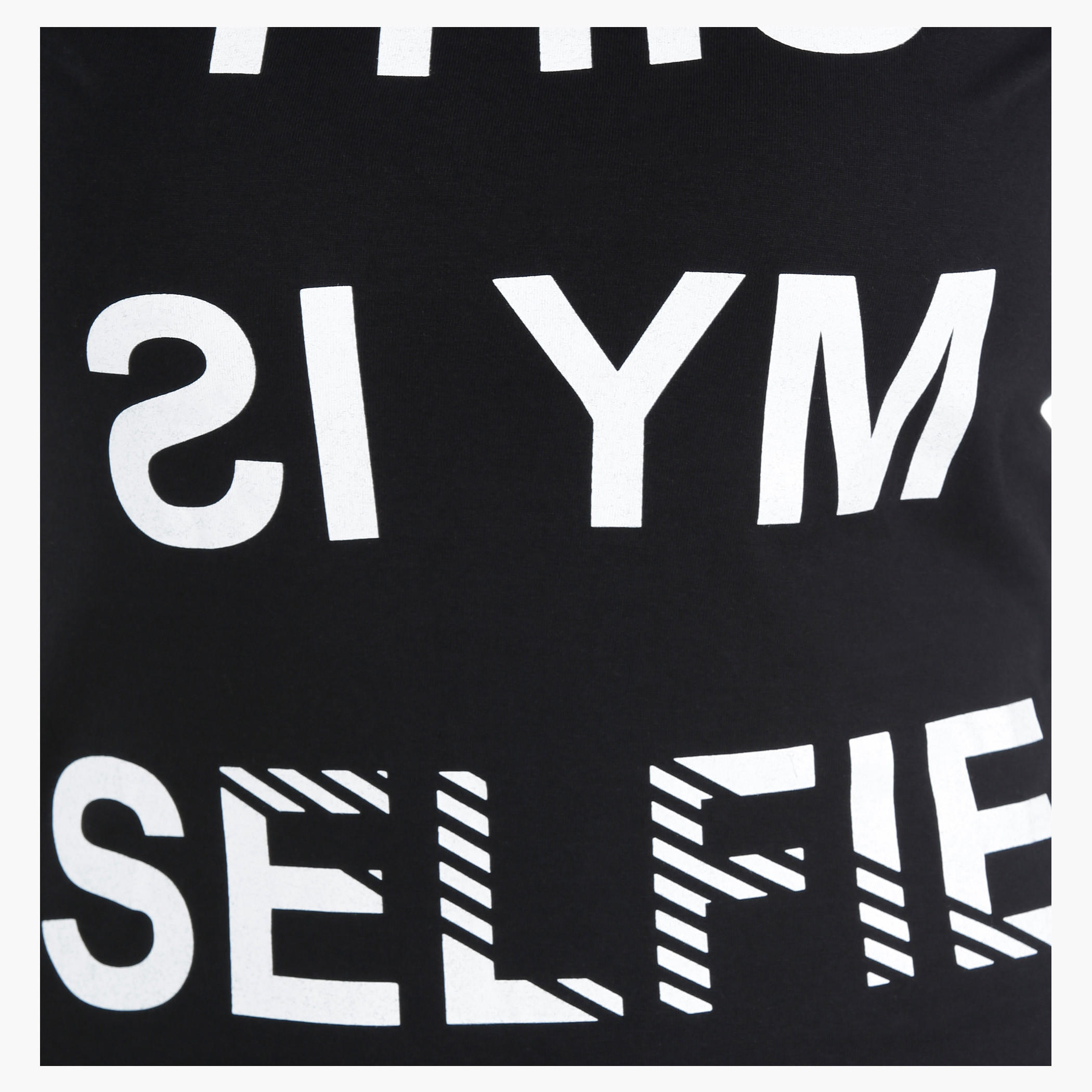T-Shirt with Screen Print and Short Sleeves in Regular Fit-women-clothing-tshirts-image-2