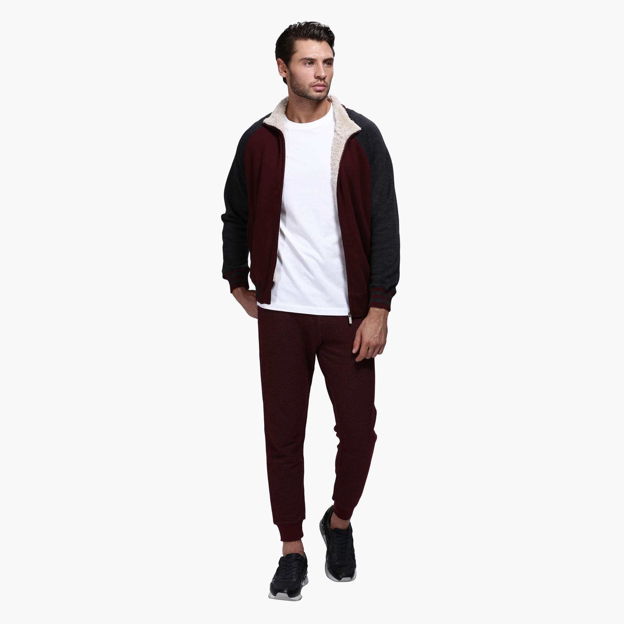 Round Neck T-Shirt with Short Sleeves in Slim Fit-men-clothing-tshirtsandpolos-tshirts-image-5