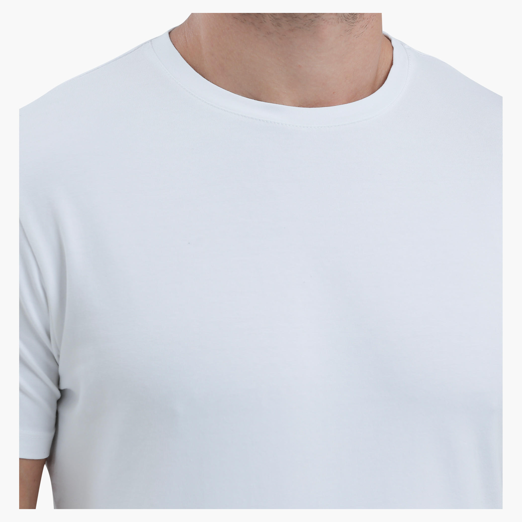 Round Neck T-Shirt with Short Sleeves in Slim Fit-men-clothing-tshirtsandpolos-tshirts-image-14