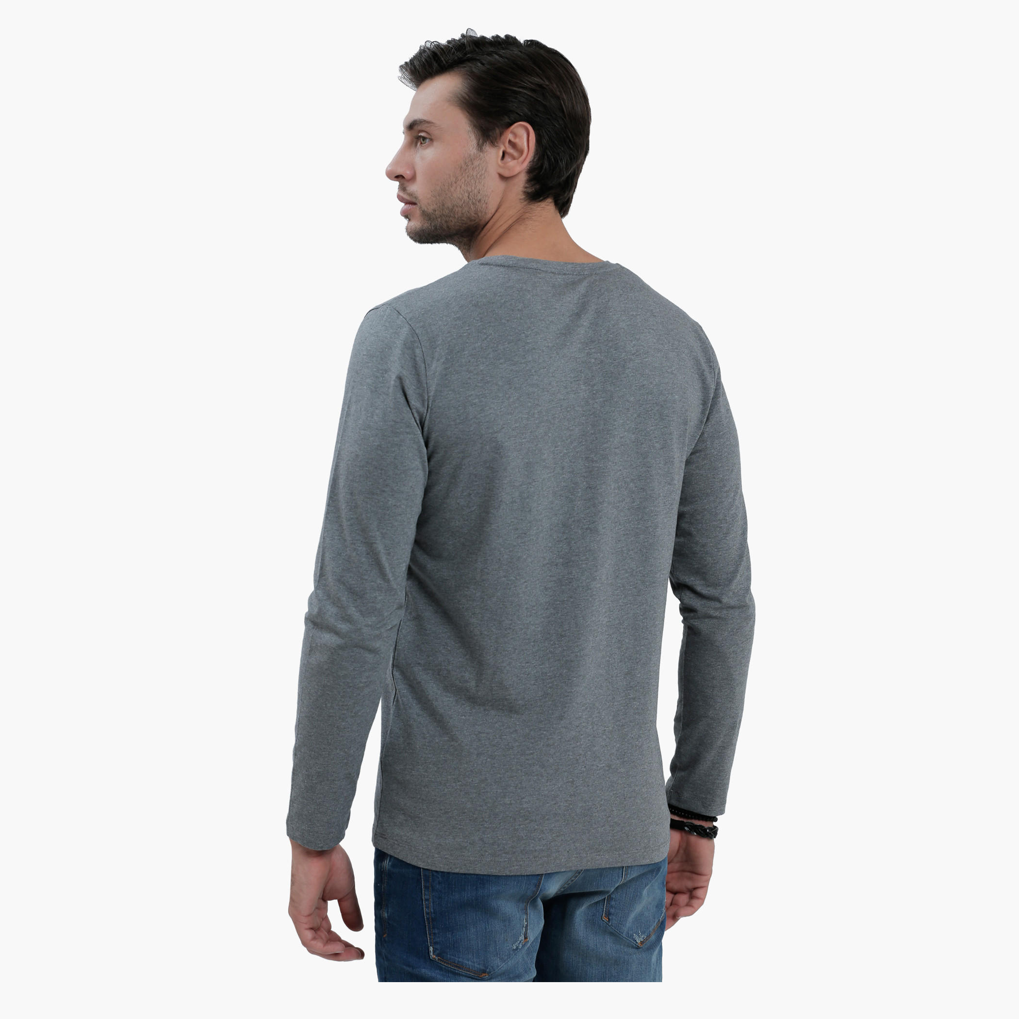V-Neck T-Shirt with Long Sleeves in Slim Fit-men-clothing-tshirtsandpolos-tshirts-image-2