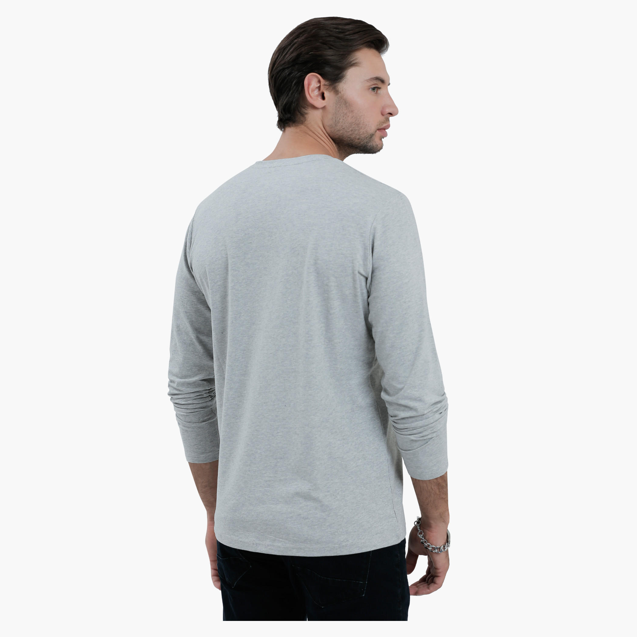 V-Neck T-Shirt with Long Sleeves in Slim Fit-men-clothing-tshirtsandpolos-tshirts-image-12