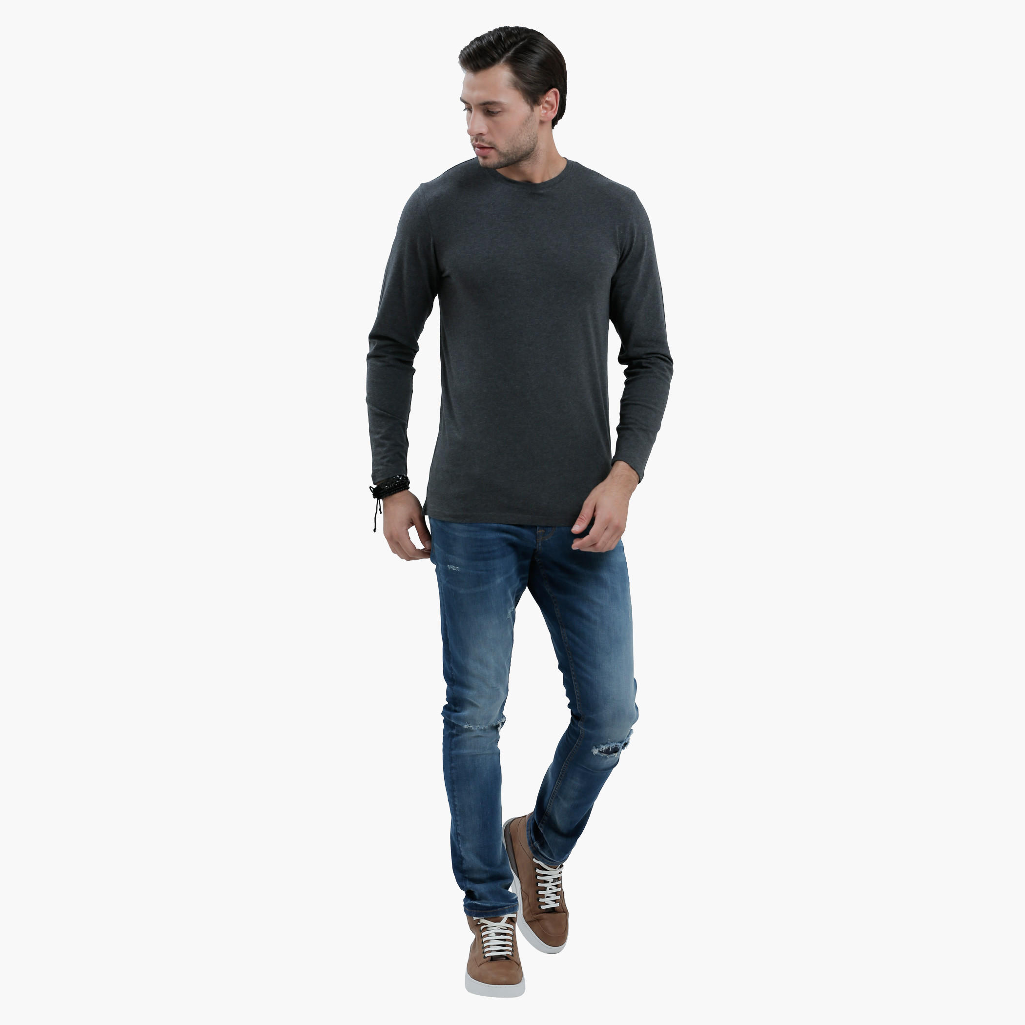Crew Neck T-Shirt with Long Sleeves in Slim Fit-men-clothing-tshirtsandpolos-tshirts-image-5