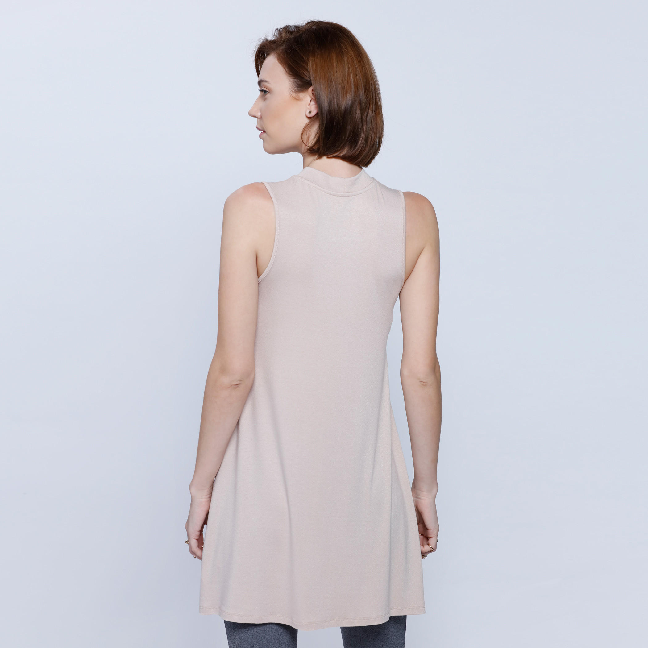 Sleeveless Top with Crew Neck-women-clothing-shirtsandblouses-blouses-image-2