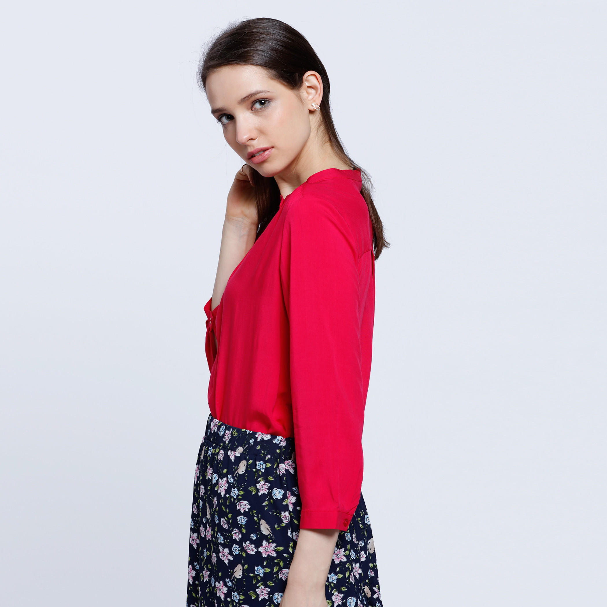 Woven Solid Top-women-clothing-shirtsandblouses-blouses-image-3