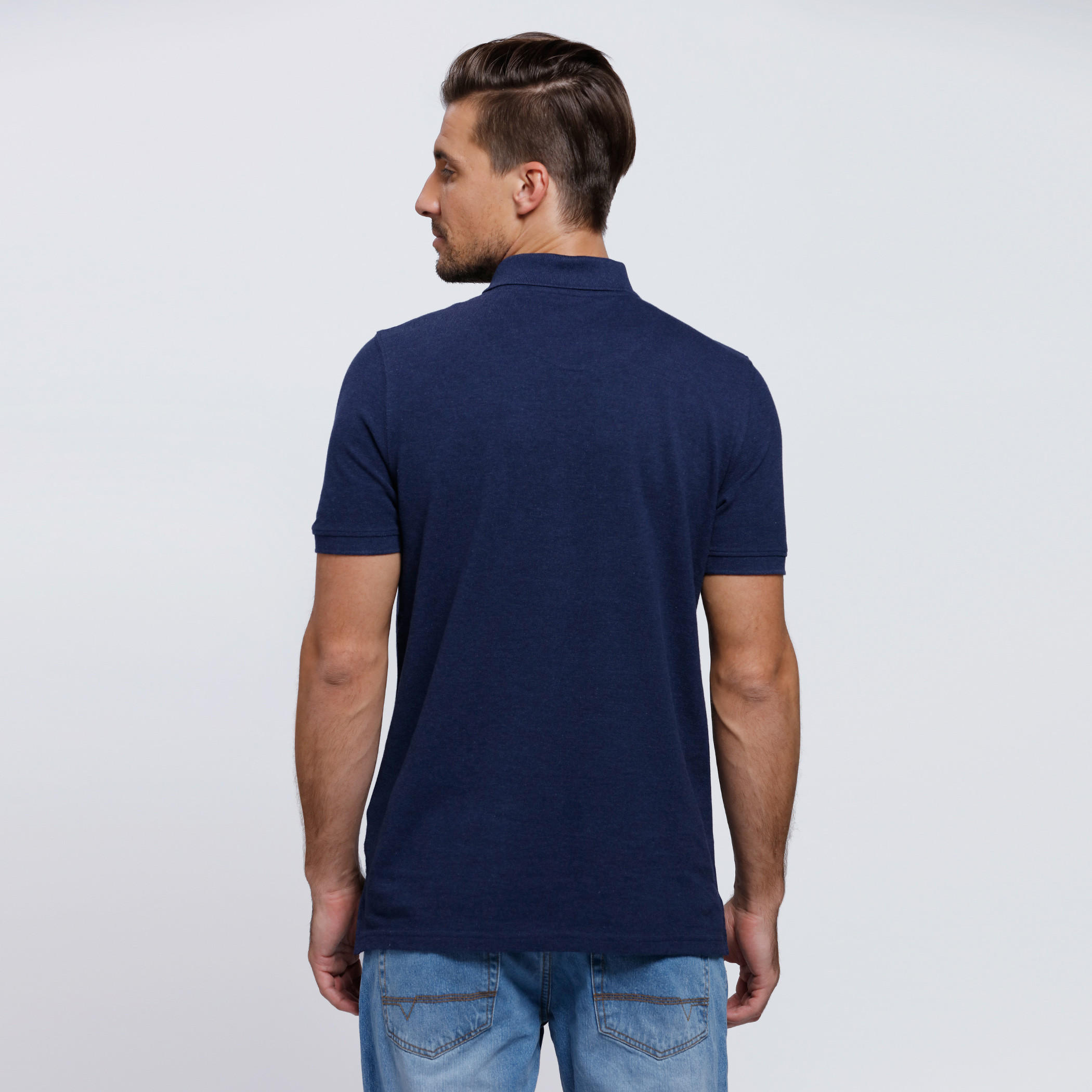 تيشيرت بياقة عادية وأكمام قصيرة-men-clothing-tshirtsandpolos-polos-image-4