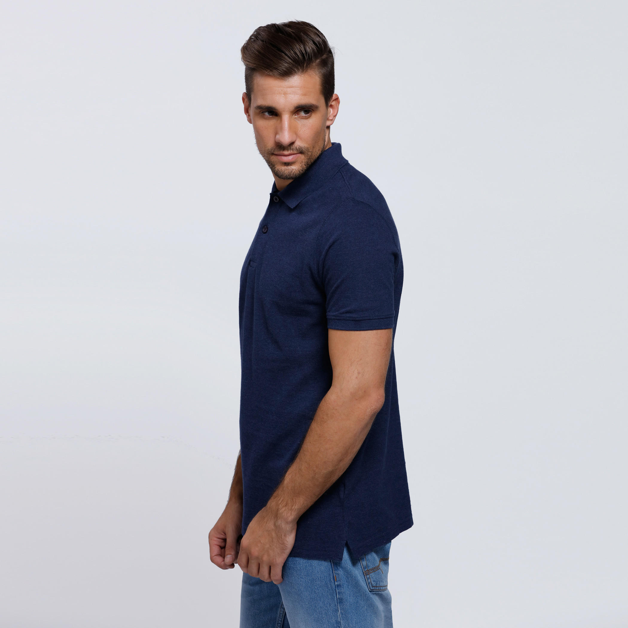 تيشيرت بياقة عادية وأكمام قصيرة-men-clothing-tshirtsandpolos-polos-image-3