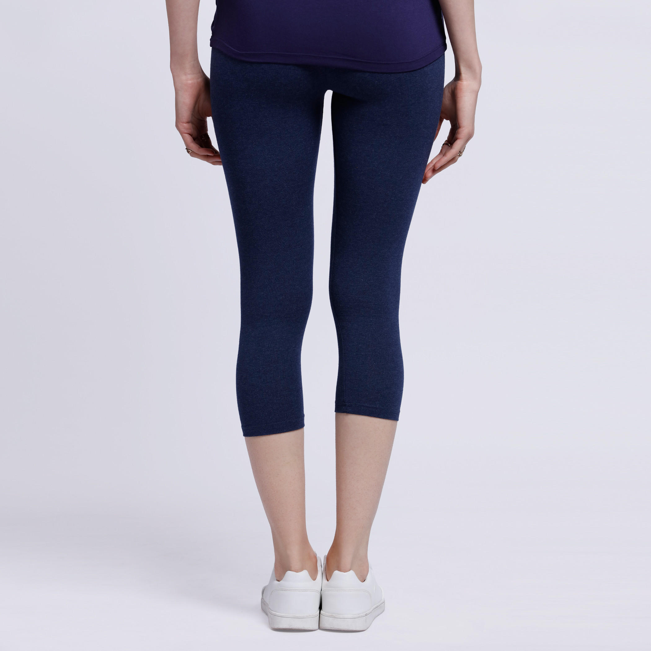 3/4th Leggings-women-clothing-bottoms-leggings-image-2