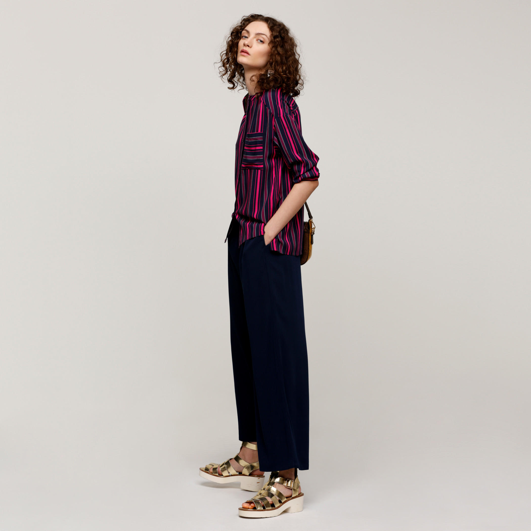 قميص مقلّم بأكمام 3/4 وجيوب-women-clothing-shirtsandblouses-shirts-image-5