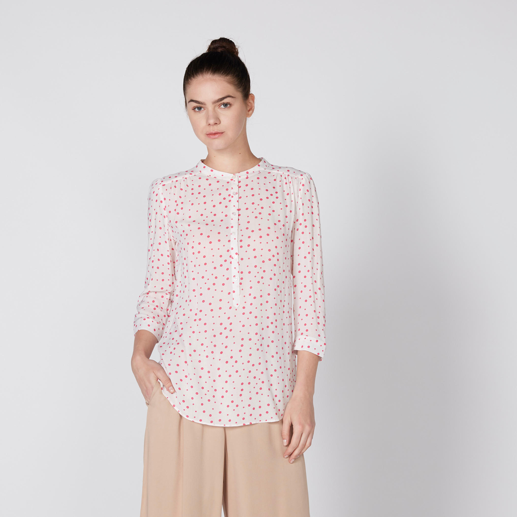 بلوزة بأكمام 3/4 وطبعات منقطّة-women-clothing-shirtsandblouses-blouses-image-1