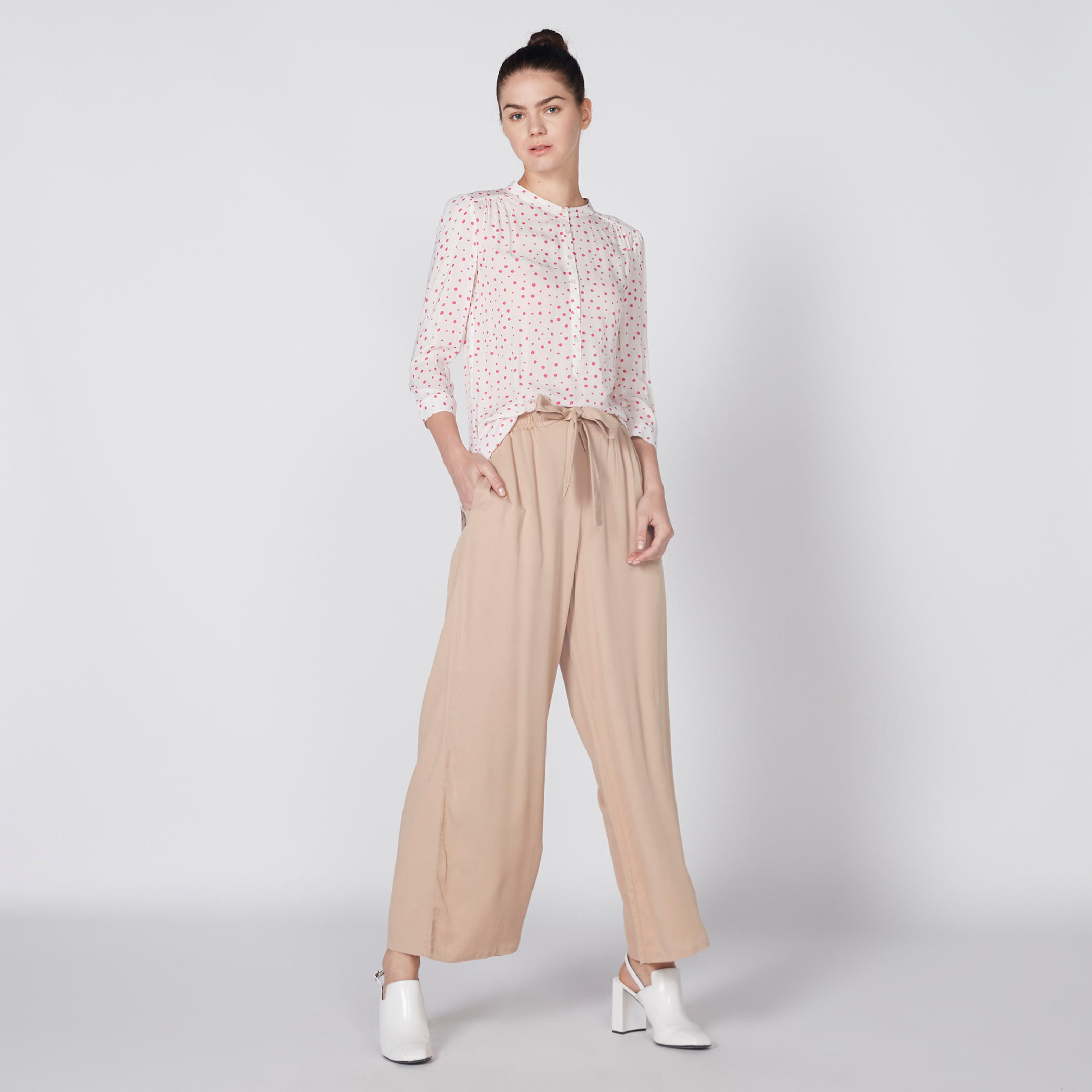 بلوزة بأكمام 3/4 وطبعات منقطّة-women-clothing-shirtsandblouses-blouses-image-3