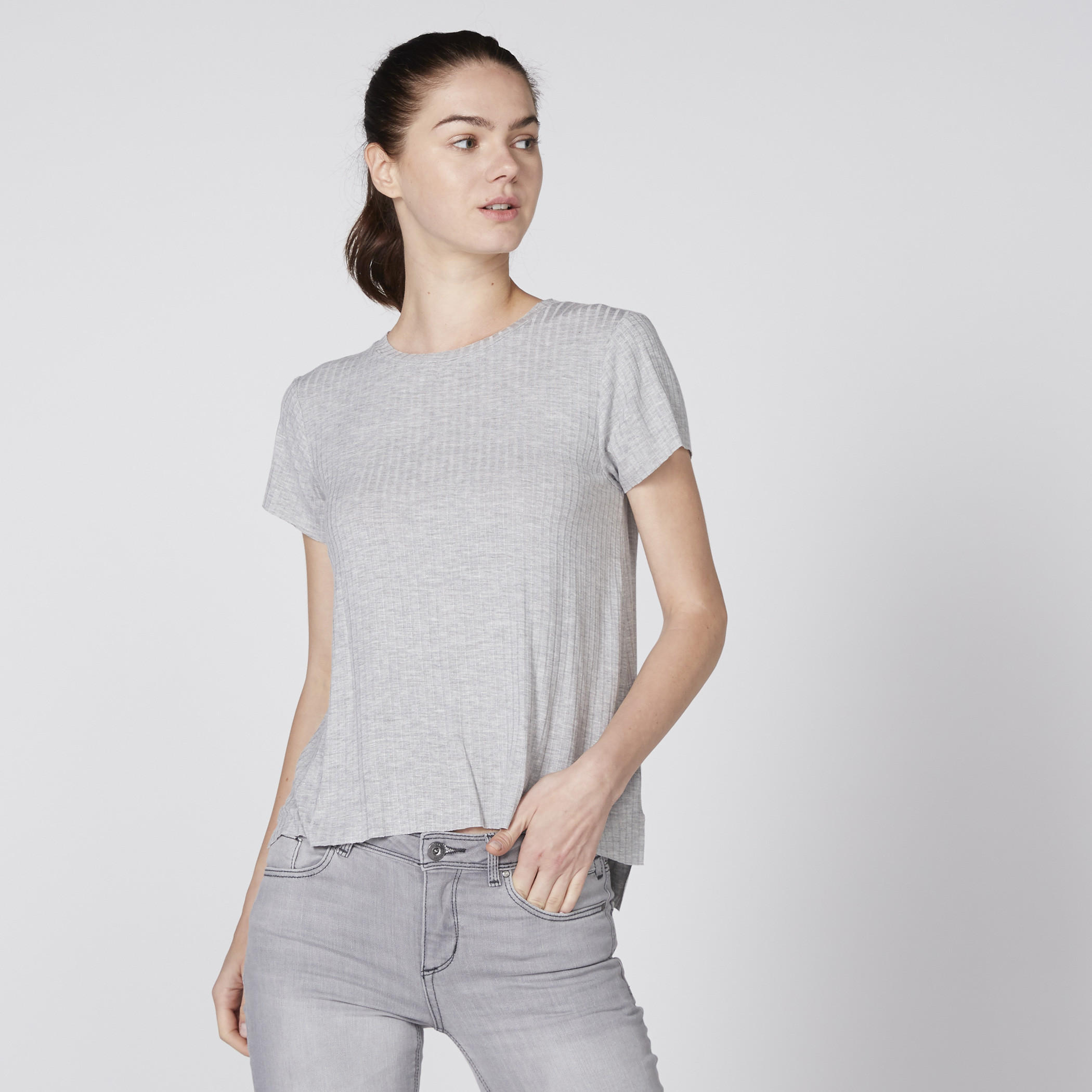 تيشيرت بارز الملمس بياقة مستديرة وأكمام قصيرة-women-clothing-shirtsandblouses-shirts-image-1
