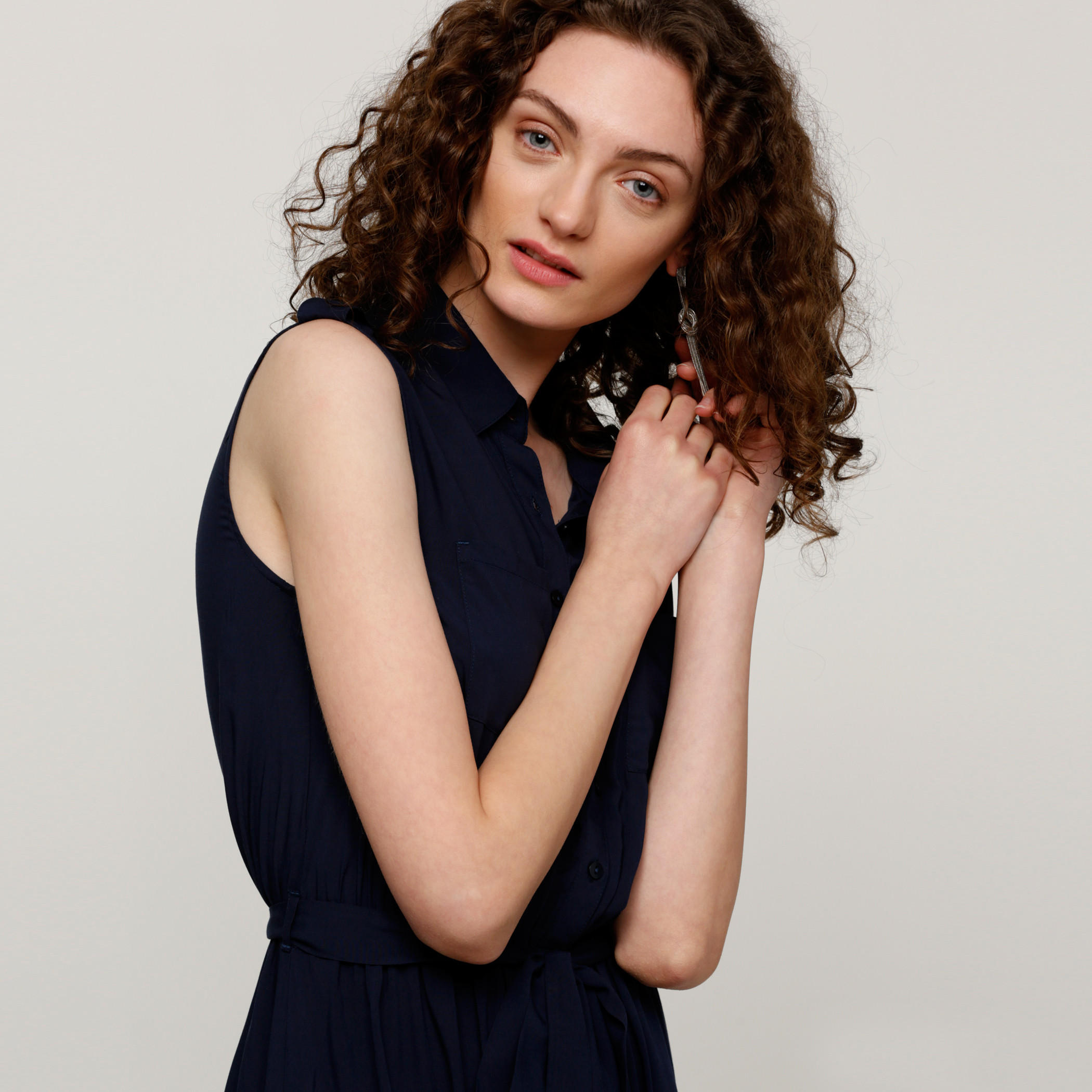 فستان دون أكمام بحزام رباط وجيوب على الصدر-women-clothing-dresses-image-4