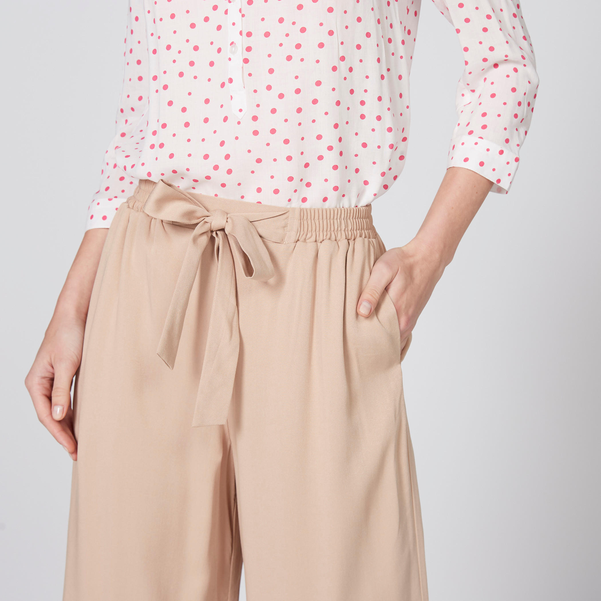 بنطال بالازو طويل برباط وجيوب-women-clothing-bottoms-trousers-image-3