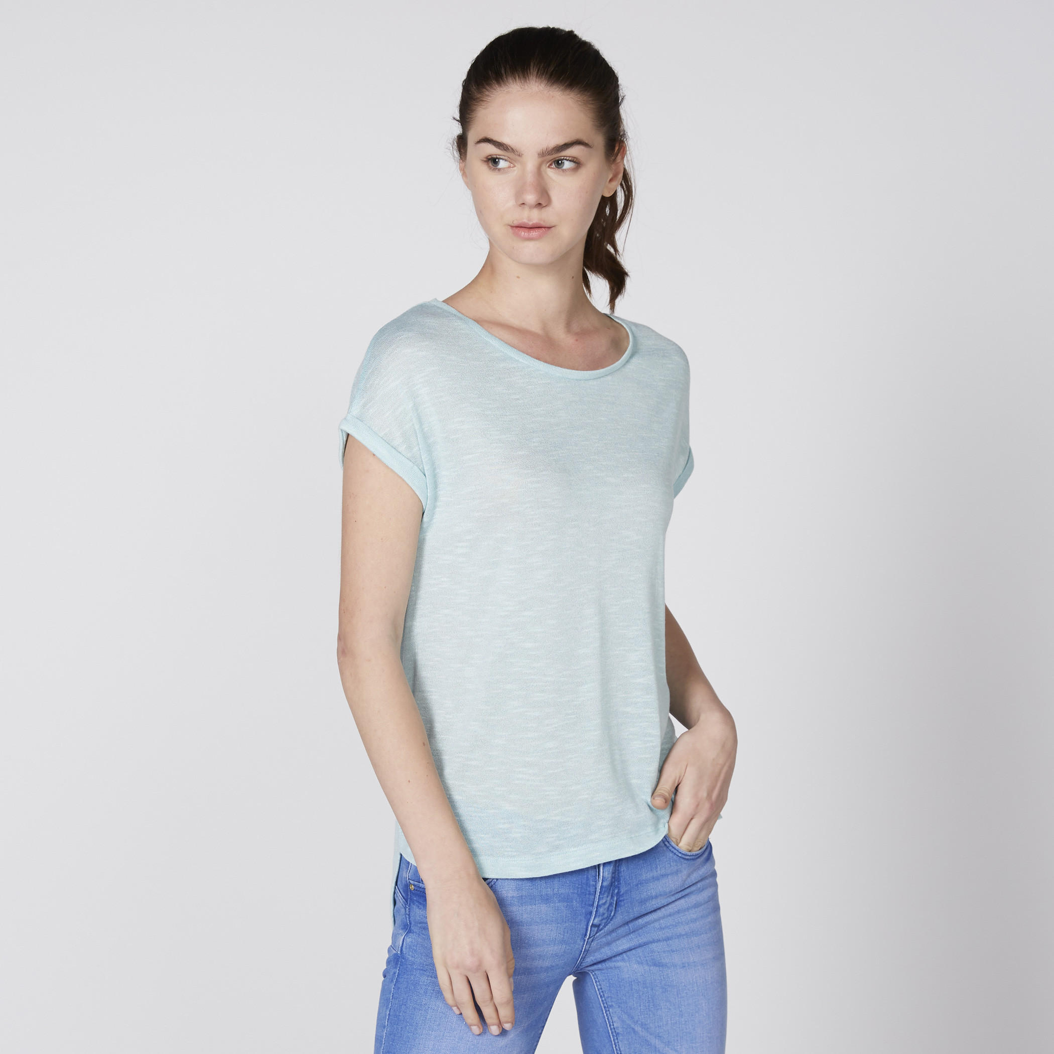 بلوزة بارزة الملمس بياقة مستديرة وأكمام متصلة-women-clothing-tshirts-image-2