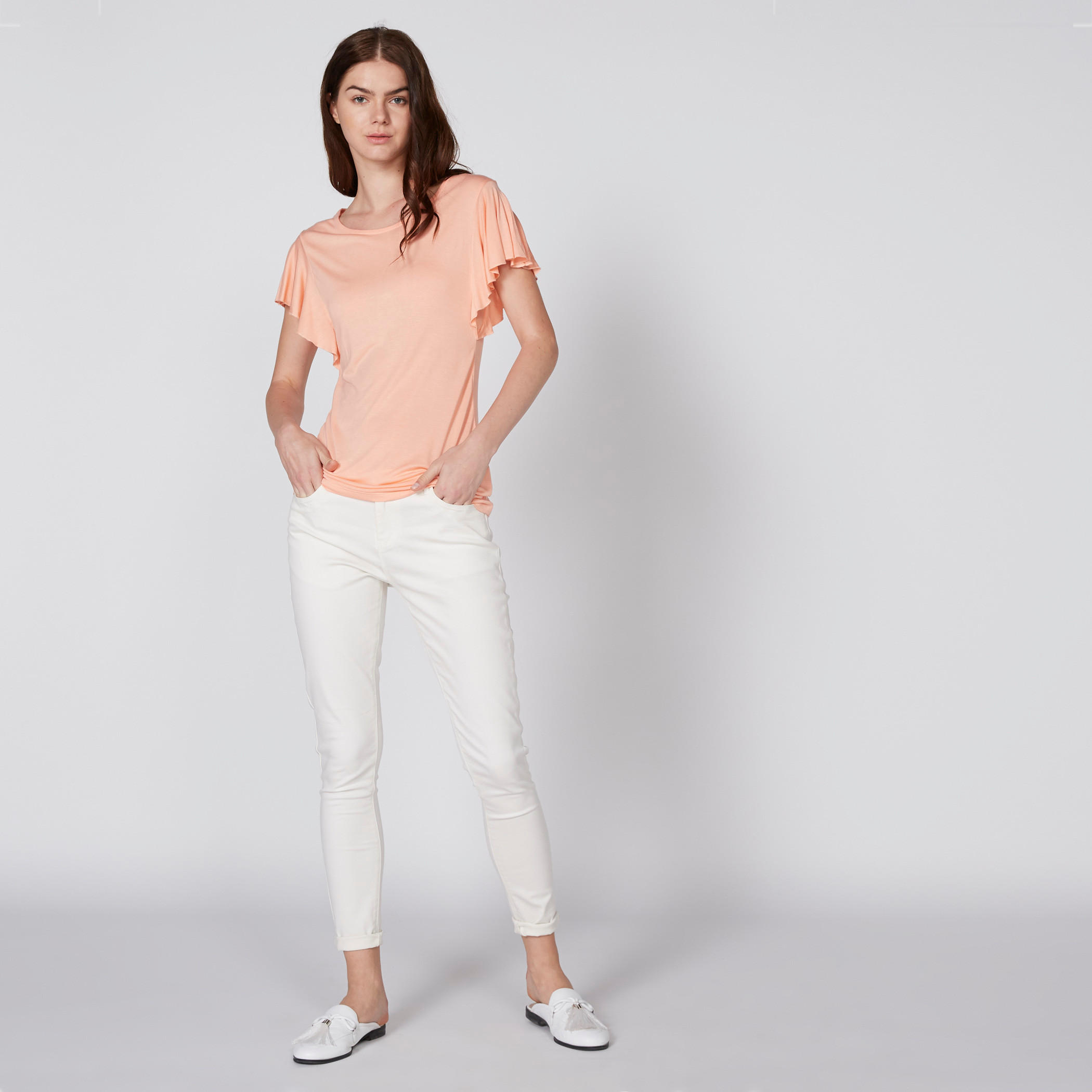 بلوزة بياقة مستديرة وأكمام كشكش-women-clothing-shirtsandblouses-blouses-image-2