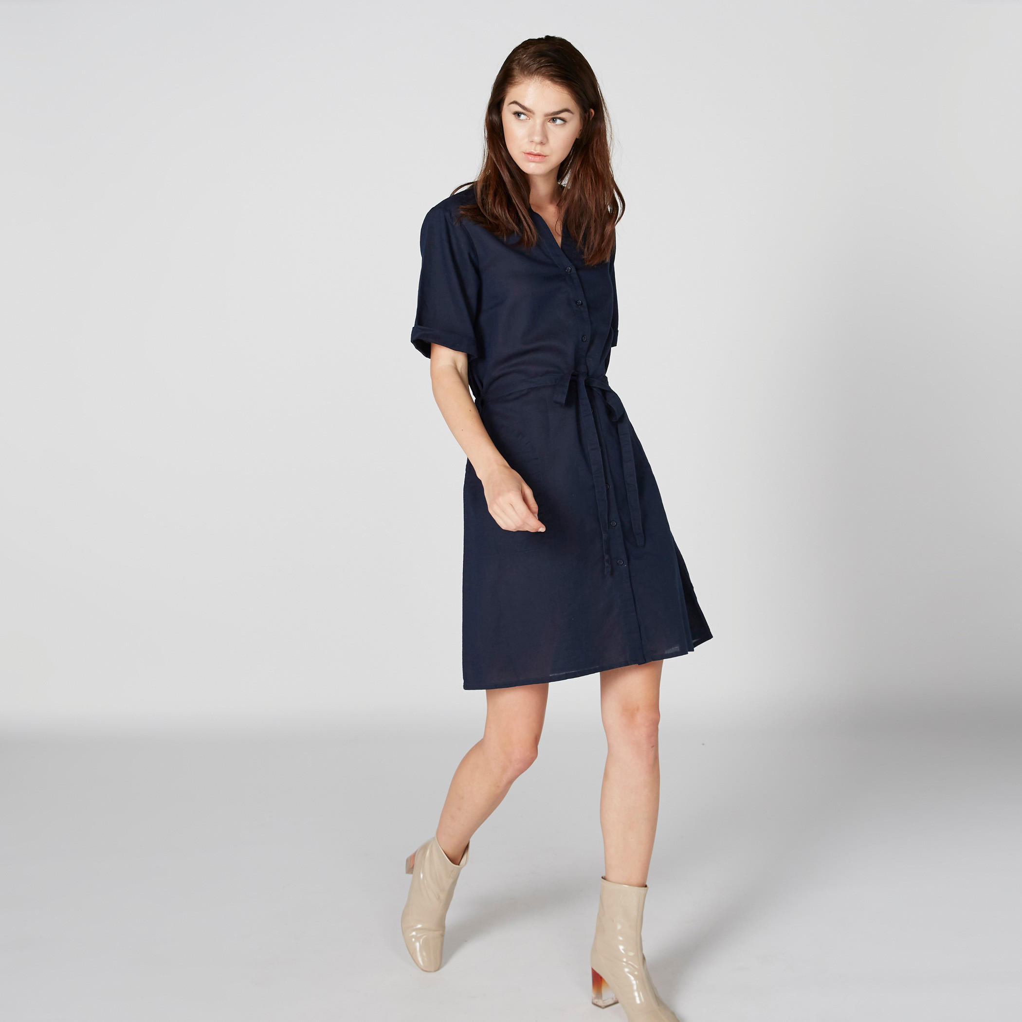 فستان متوسط الطول بأزرار ورباط-women-clothing-dresses-image-1
