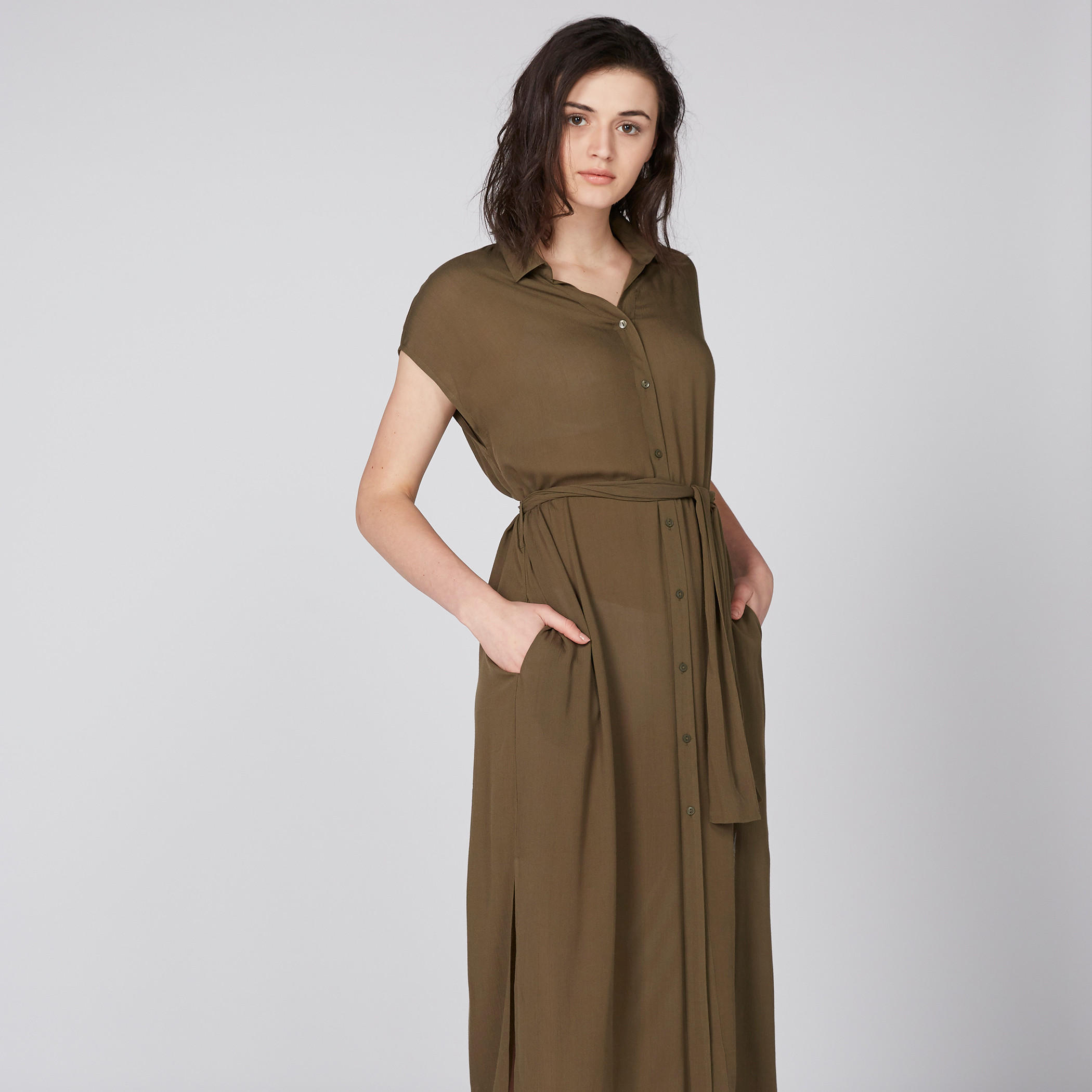 فستان قميص متوسط الطول بأكمام كاب ورباط وفتحة جانبية-women-clothing-dresses-image-2