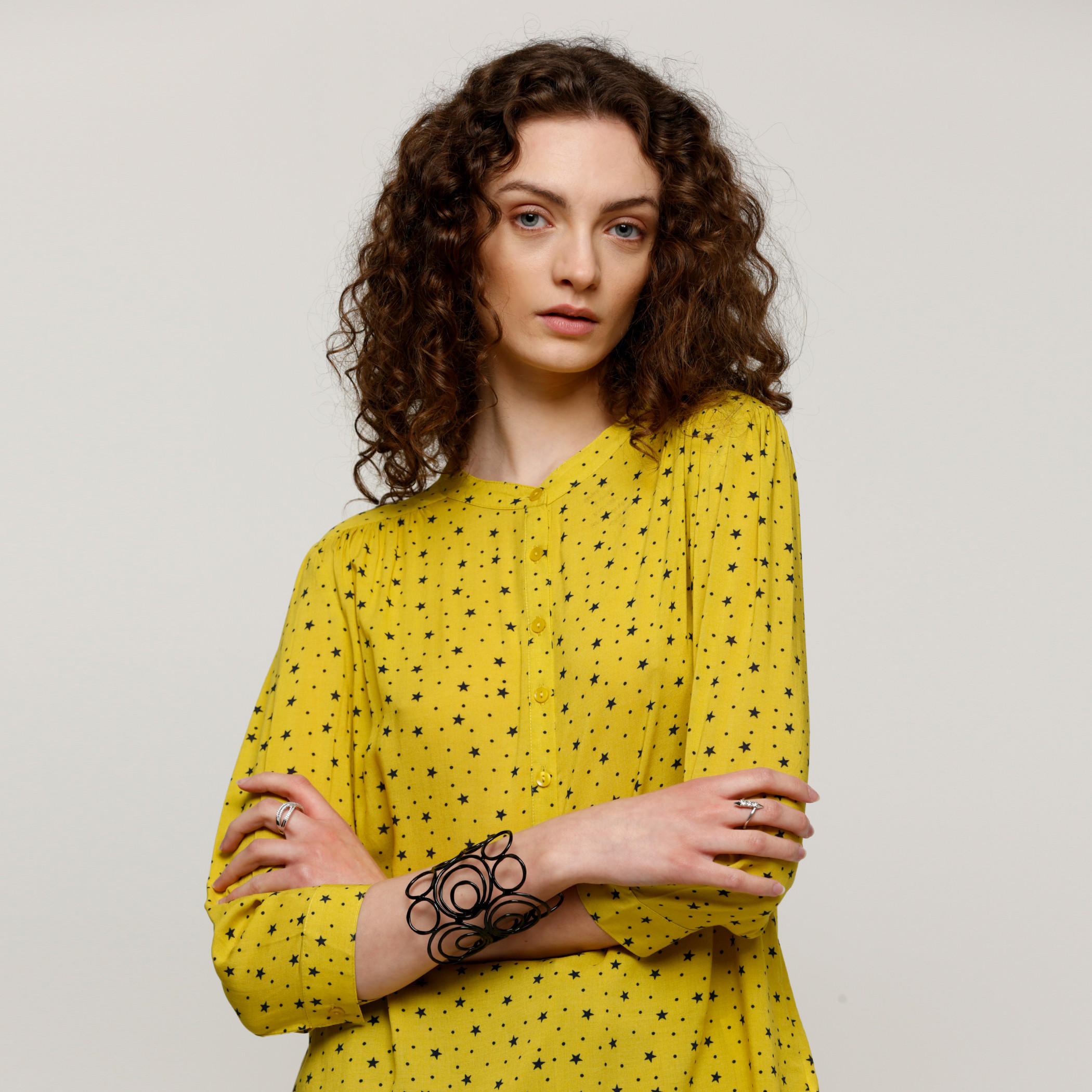بلوزة بأكمام 3/4 وحوّاف غير مستوية مع طبعات-women-clothing-shirtsandblouses-blouses-image-4