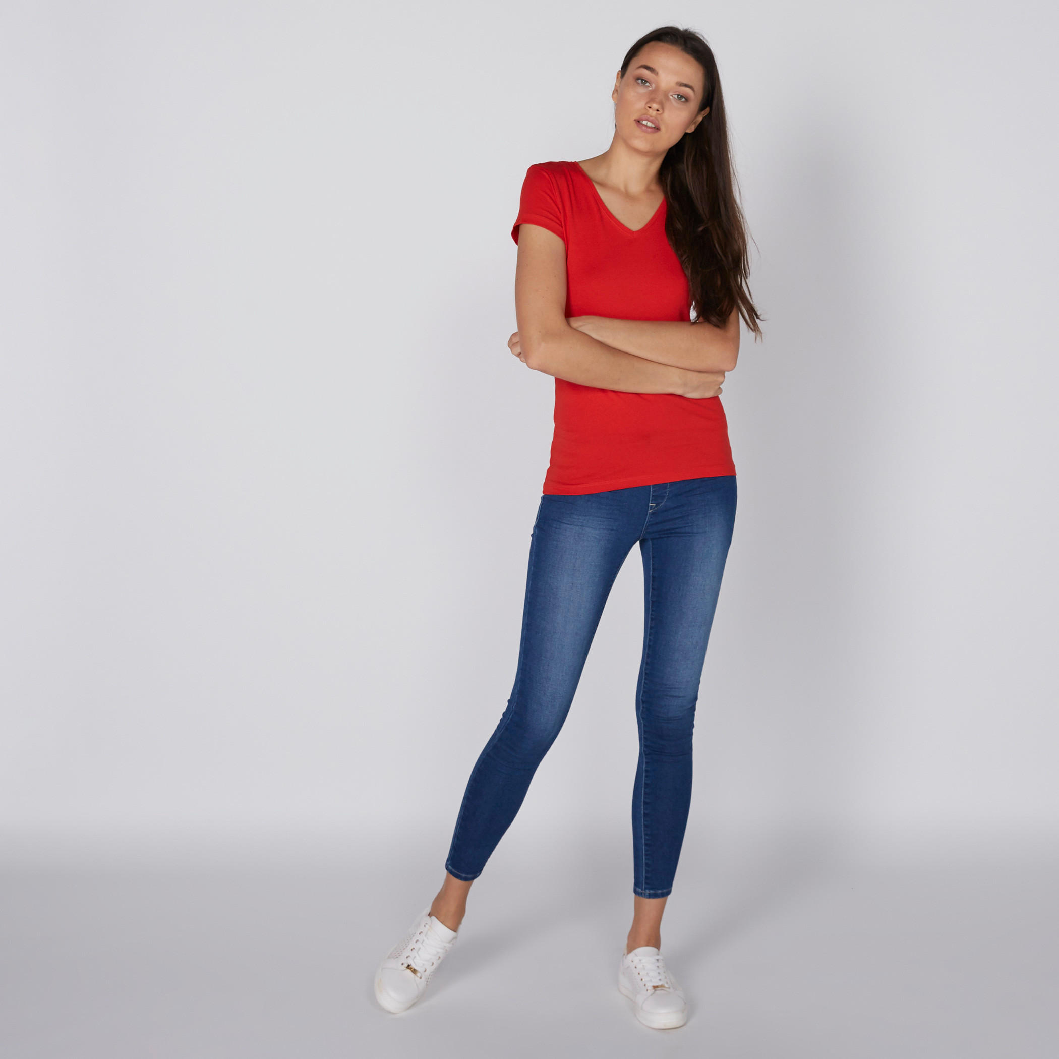 تيشيرت بياقة V وأكمام قصيرة-women-clothing-tshirts-image-1