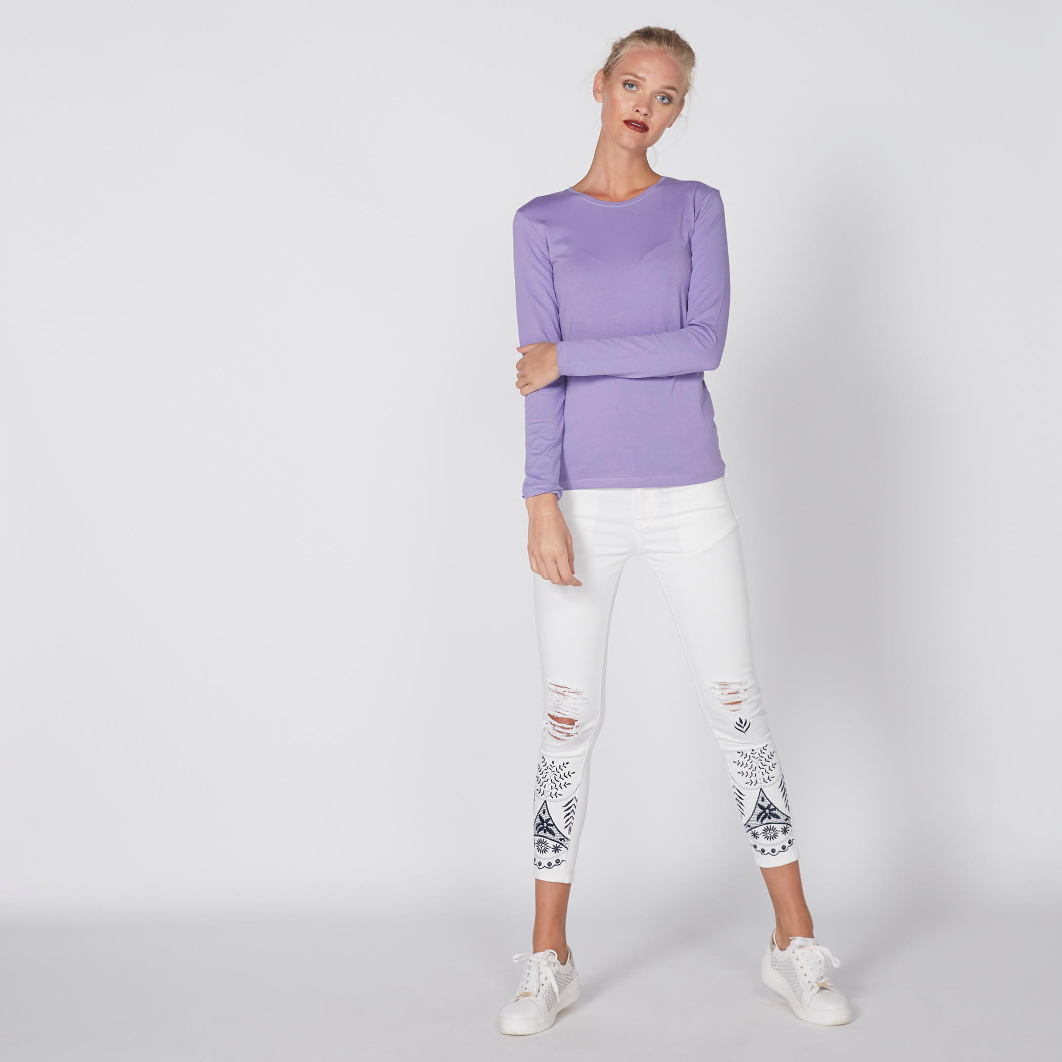 تيشيرت بياقة مستديرة وأكمام طويلة-women-clothing-shirtsandblouses-blouses-image-1
