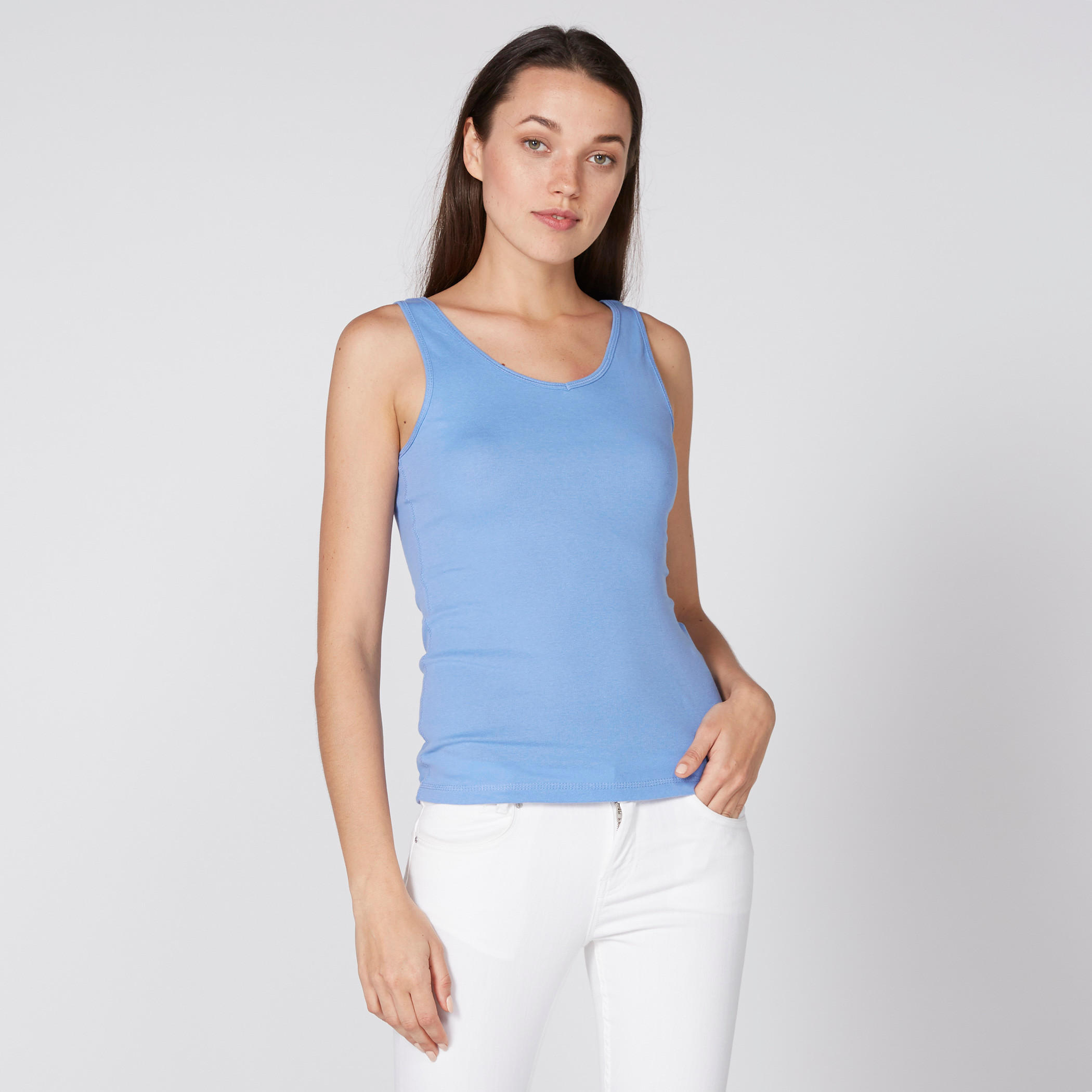 سترة دون أكمام بياقة عميقة-women-clothing-tshirts-image-1