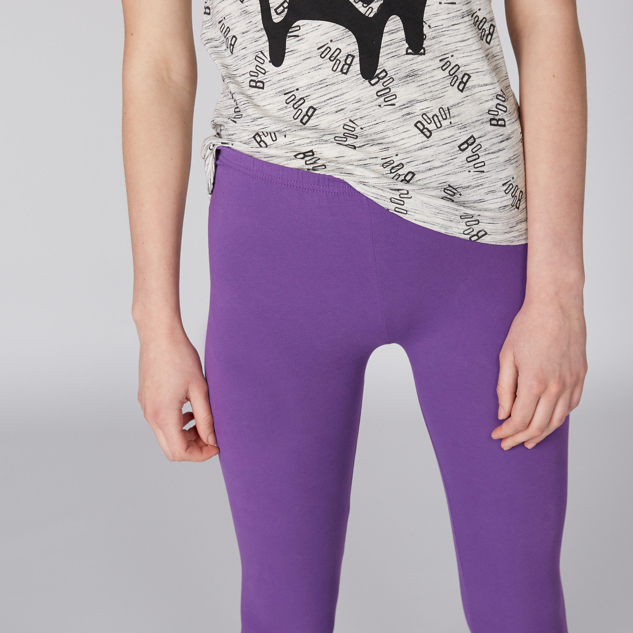 بنطال ليقنز طويل بخصر مطّاطي-women-clothing-bottoms-leggings-image-3