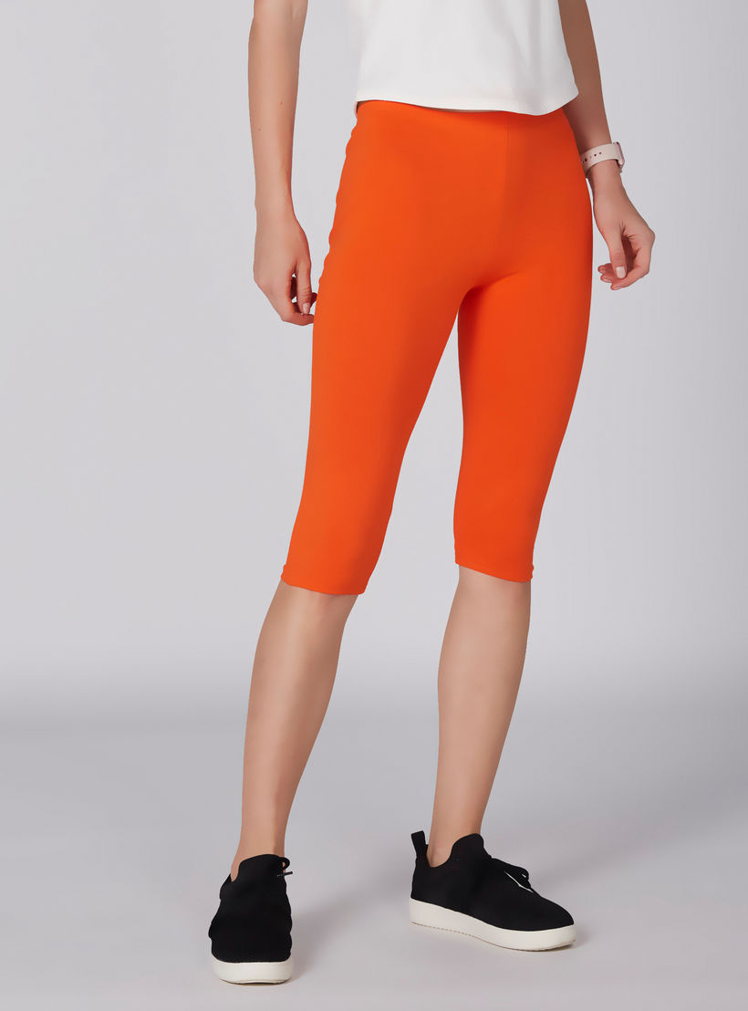 بنطال ليقنز بطول 3/4 وخصر مطاطي-women-clothing-bottoms-leggings-image-2