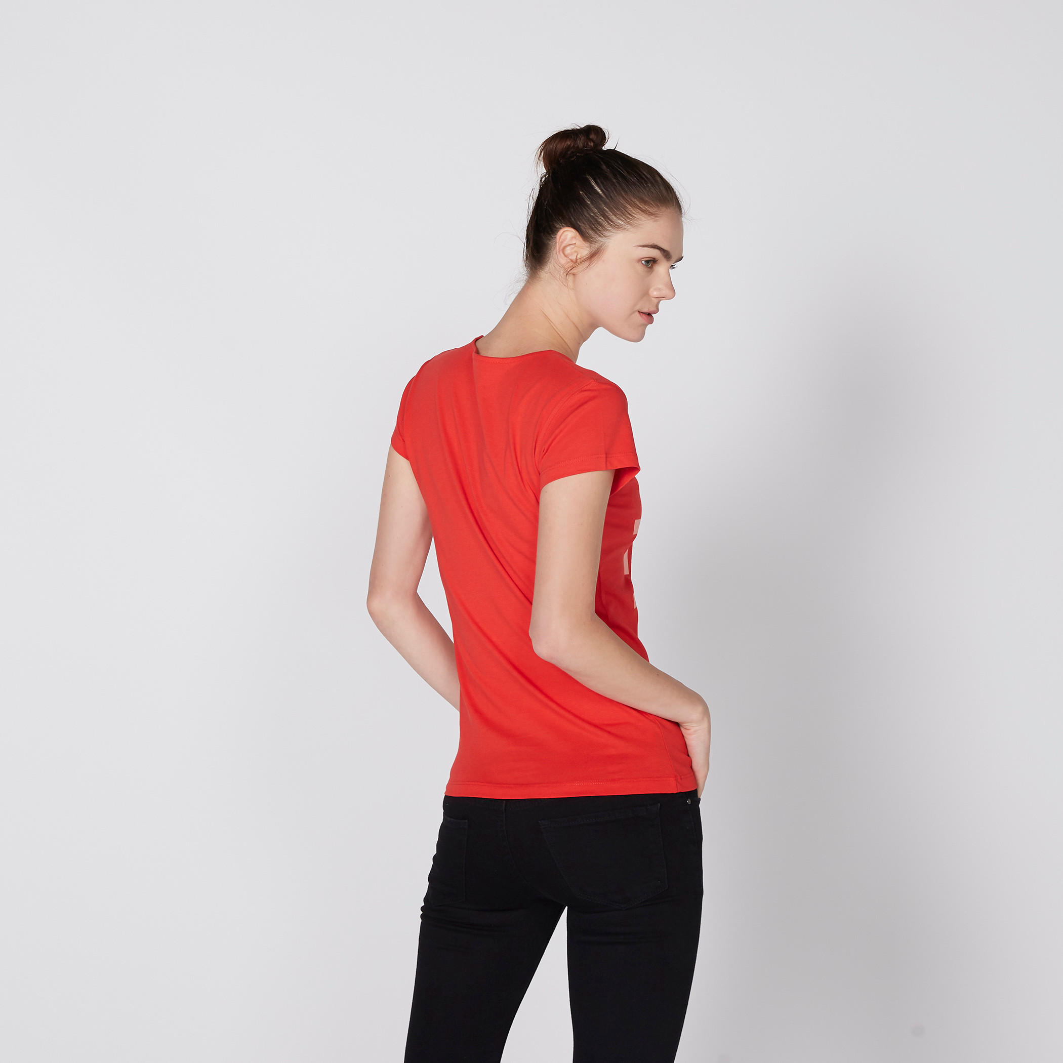تيشيرت بياقة مستديرة وأكمام كاب وطبعات-women-clothing-shirtsandblouses-blouses-image-3