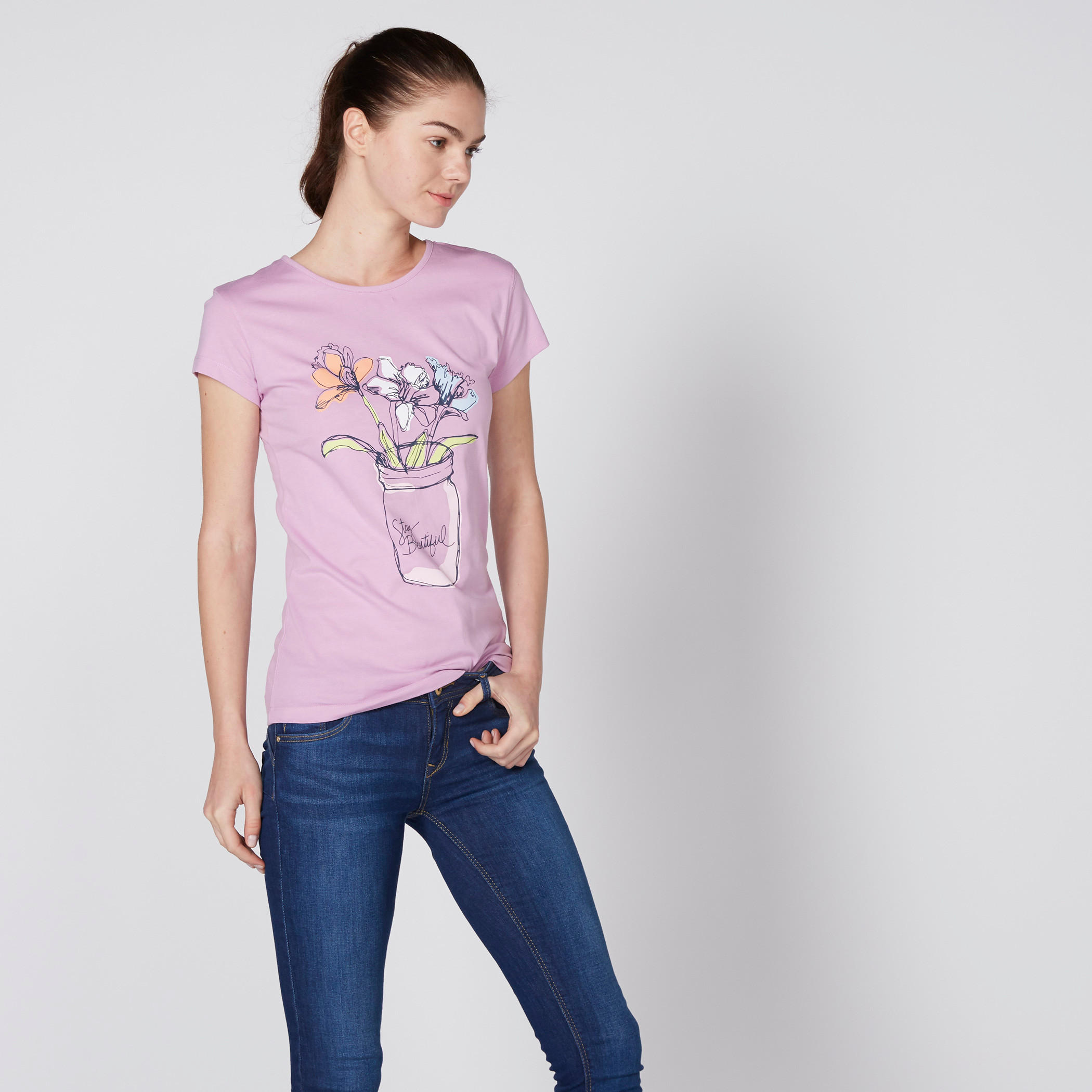 تيشيرت مقلّم بياقة مستديرة وأكمام قصيرة-women-clothing-tshirts-image-2