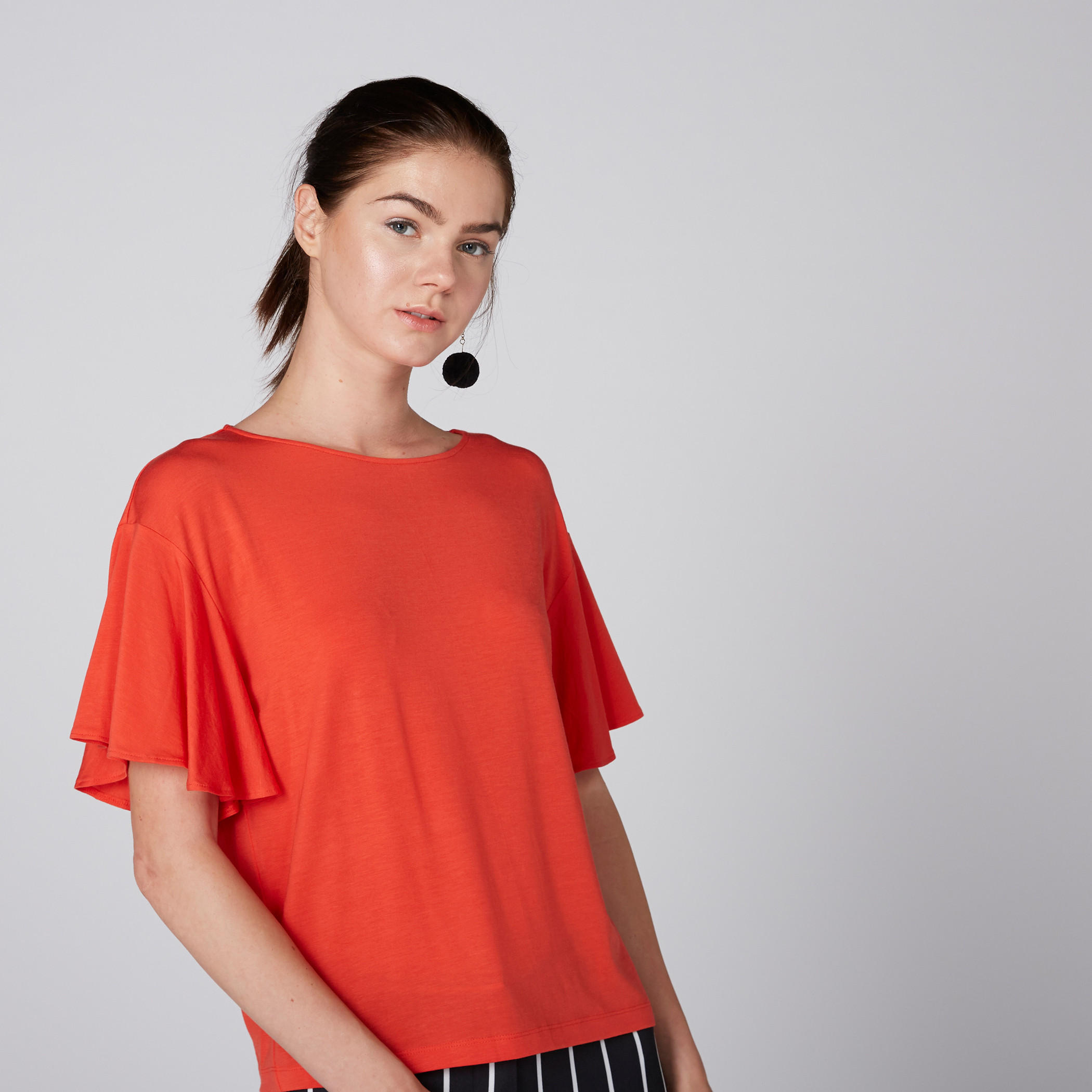 بلوزة بياقة مستديرة وأكمام واسعة-women-clothing-shirtsandblouses-blouses-image-1