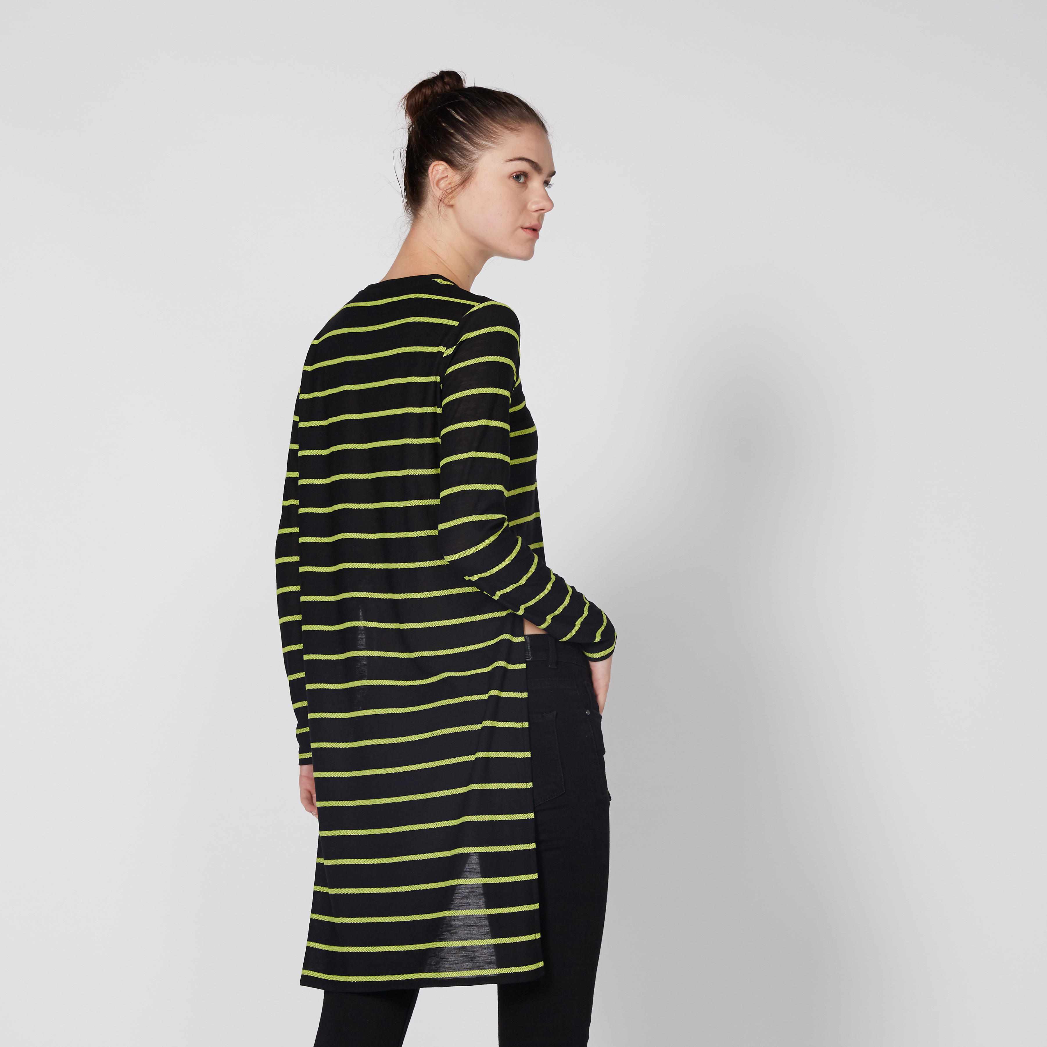 تونيك مقلّم بأكمام طويلة وحوّاف غير مستوية-women-clothing-shirtsandblouses-blouses-image-1