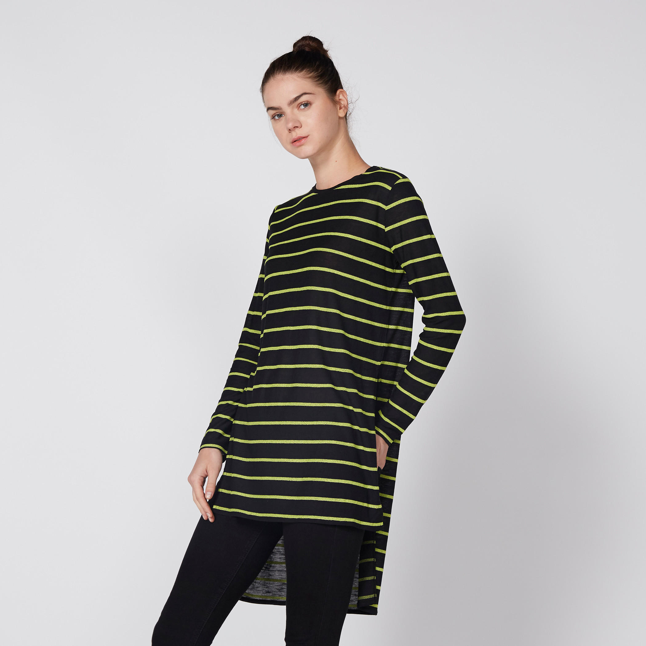 تونيك مقلّم بأكمام طويلة وحوّاف غير مستوية-women-clothing-shirtsandblouses-blouses-image-3