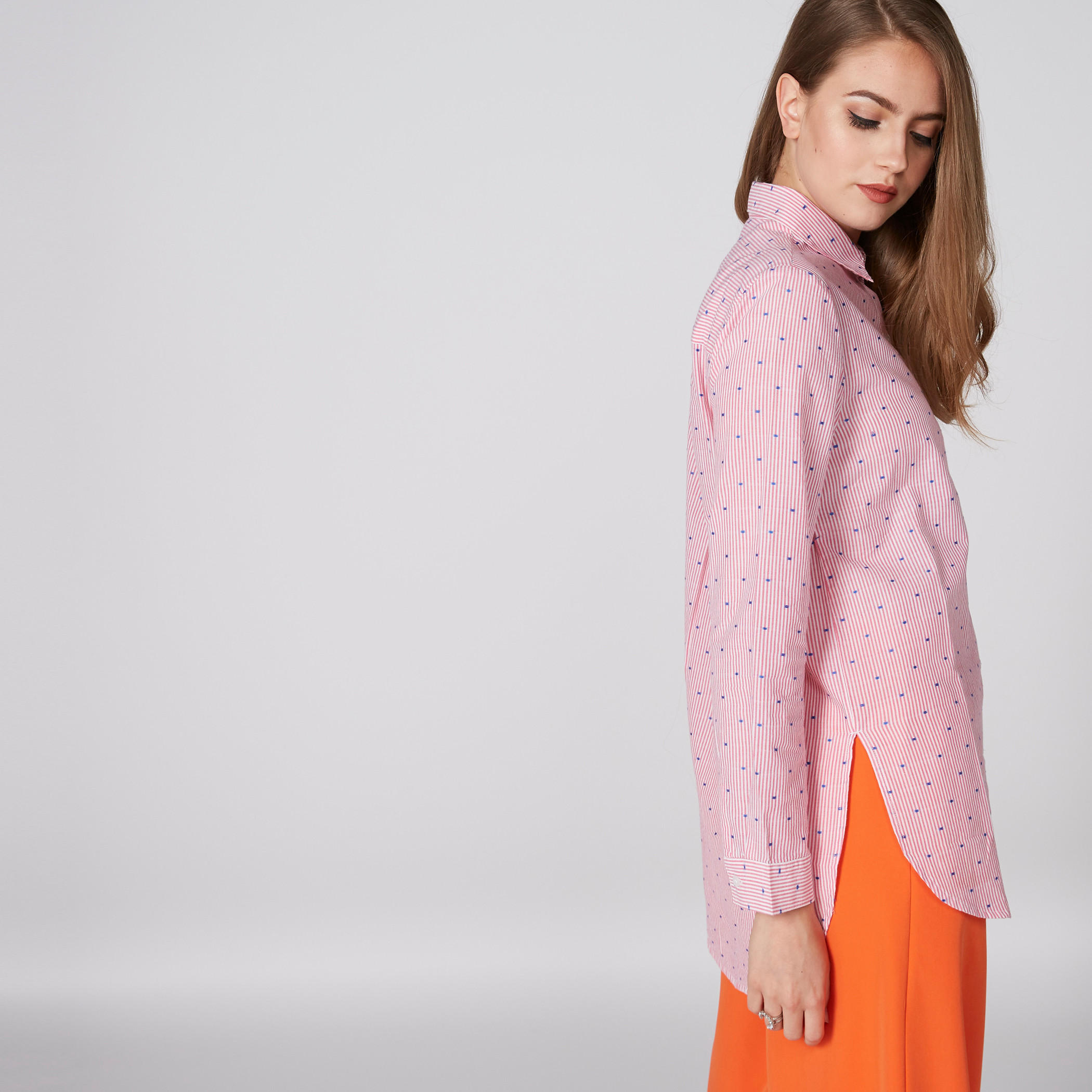 قميص مقلّم بأكمام طويلة وأزرار-women-clothing-shirtsandblouses-shirts-image-4