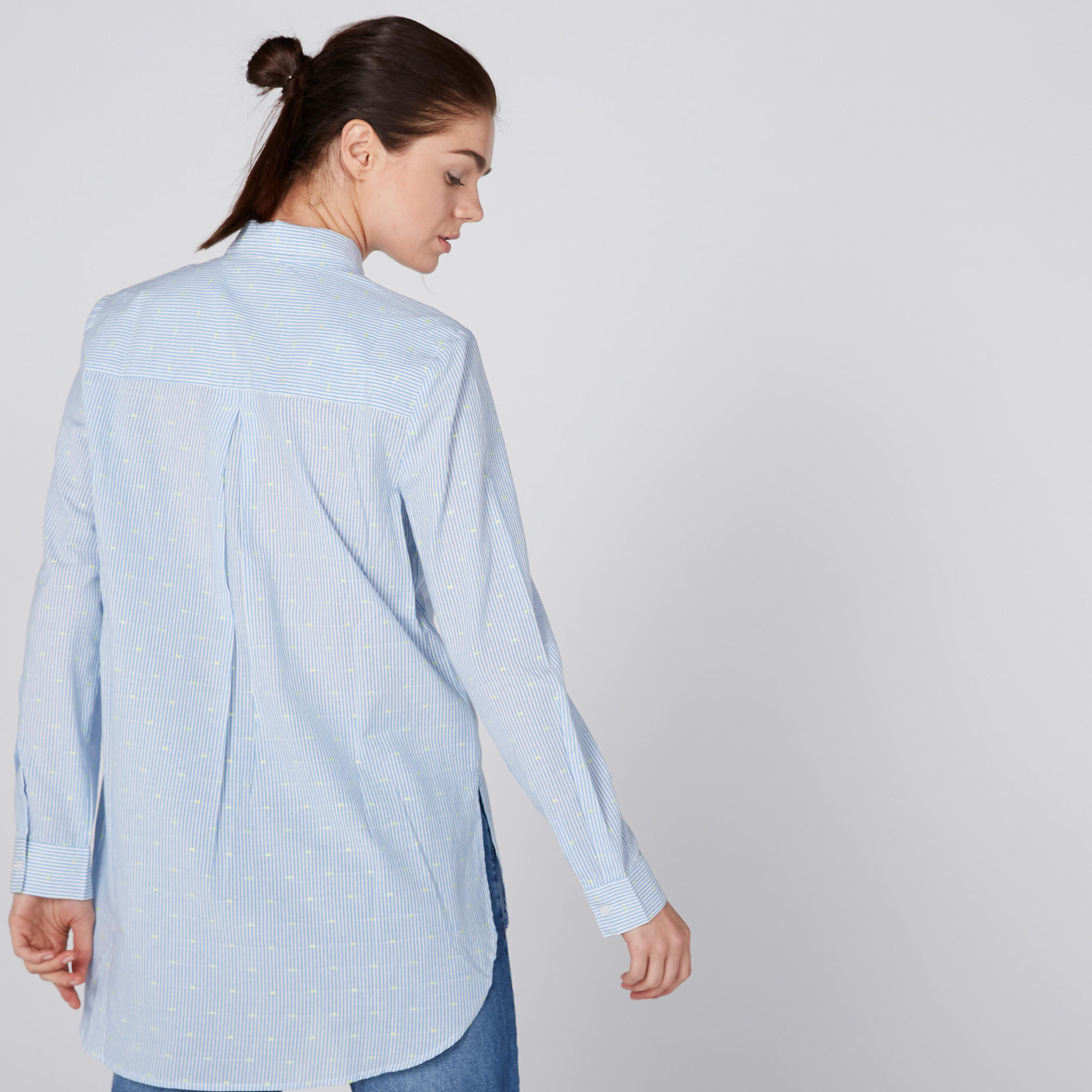 قميص طويل مقلّم بأكمام طويلة وحوّاف غير مستوية-women-clothing-shirtsandblouses-shirts-image-2