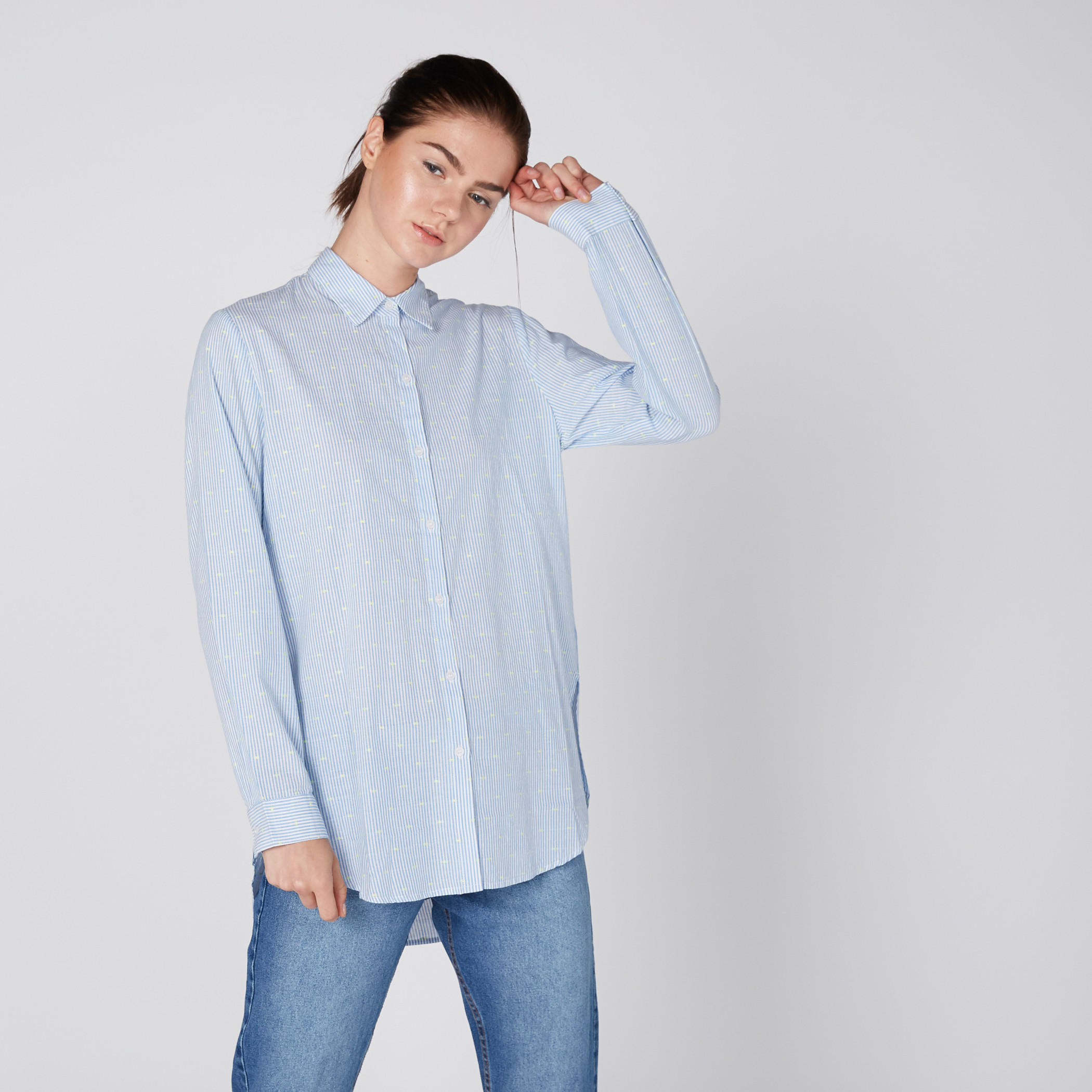 قميص طويل مقلّم بأكمام طويلة وحوّاف غير مستوية-women-clothing-shirtsandblouses-shirts-image-4