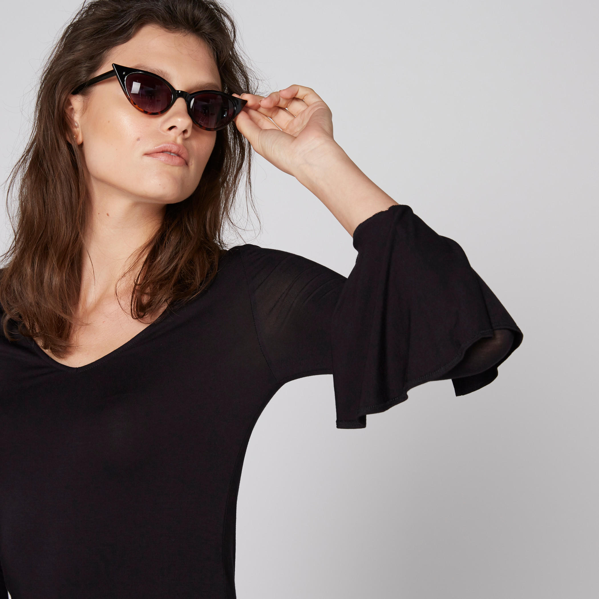 بلوزة بياقة V وأكمام طويلة-women-clothing-shirtsandblouses-blouses-image-4