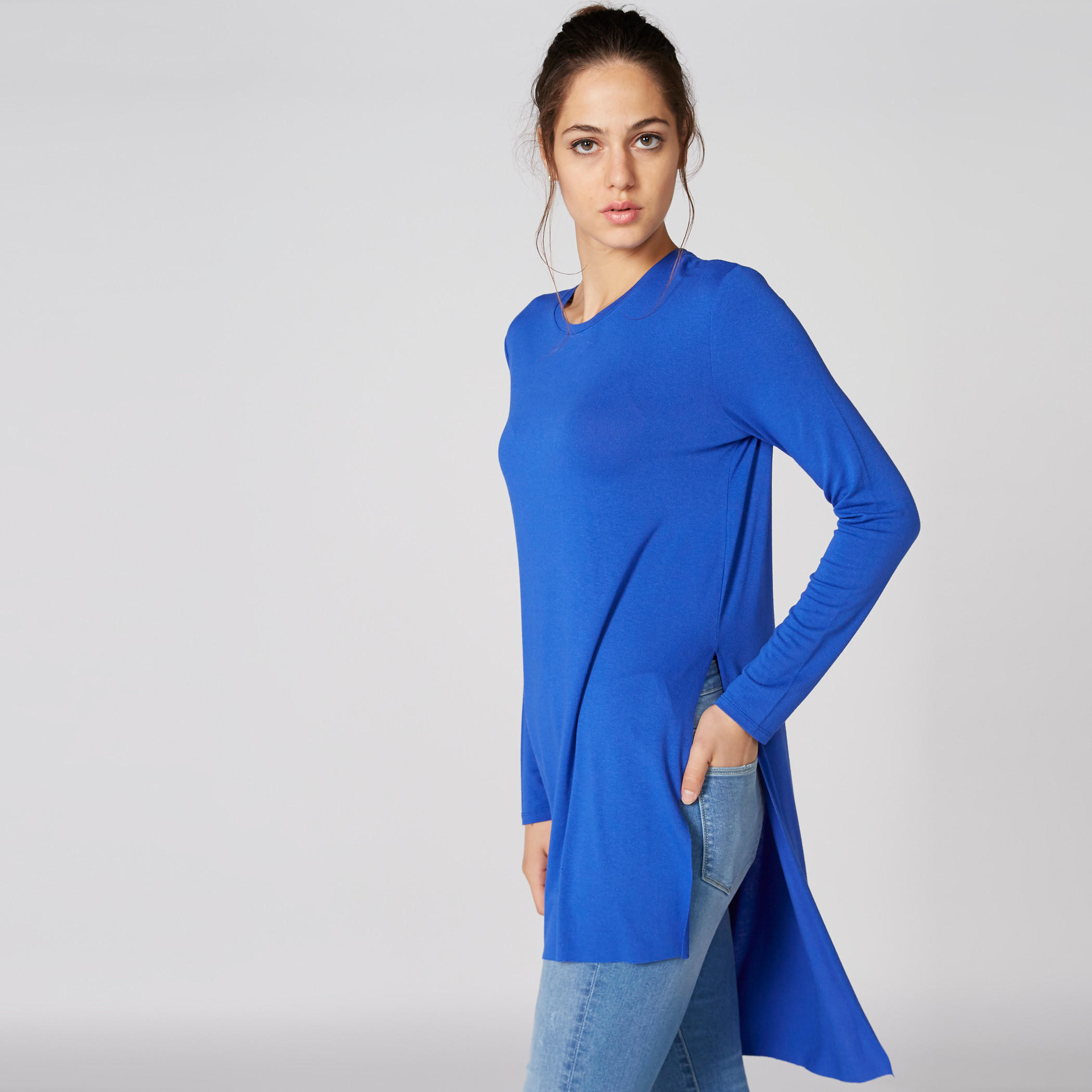 تونيك بأكمام طويلة وحوّاف غير مستوية وفتحة جانبية-women-clothing-shirtsandblouses-blouses-image-1