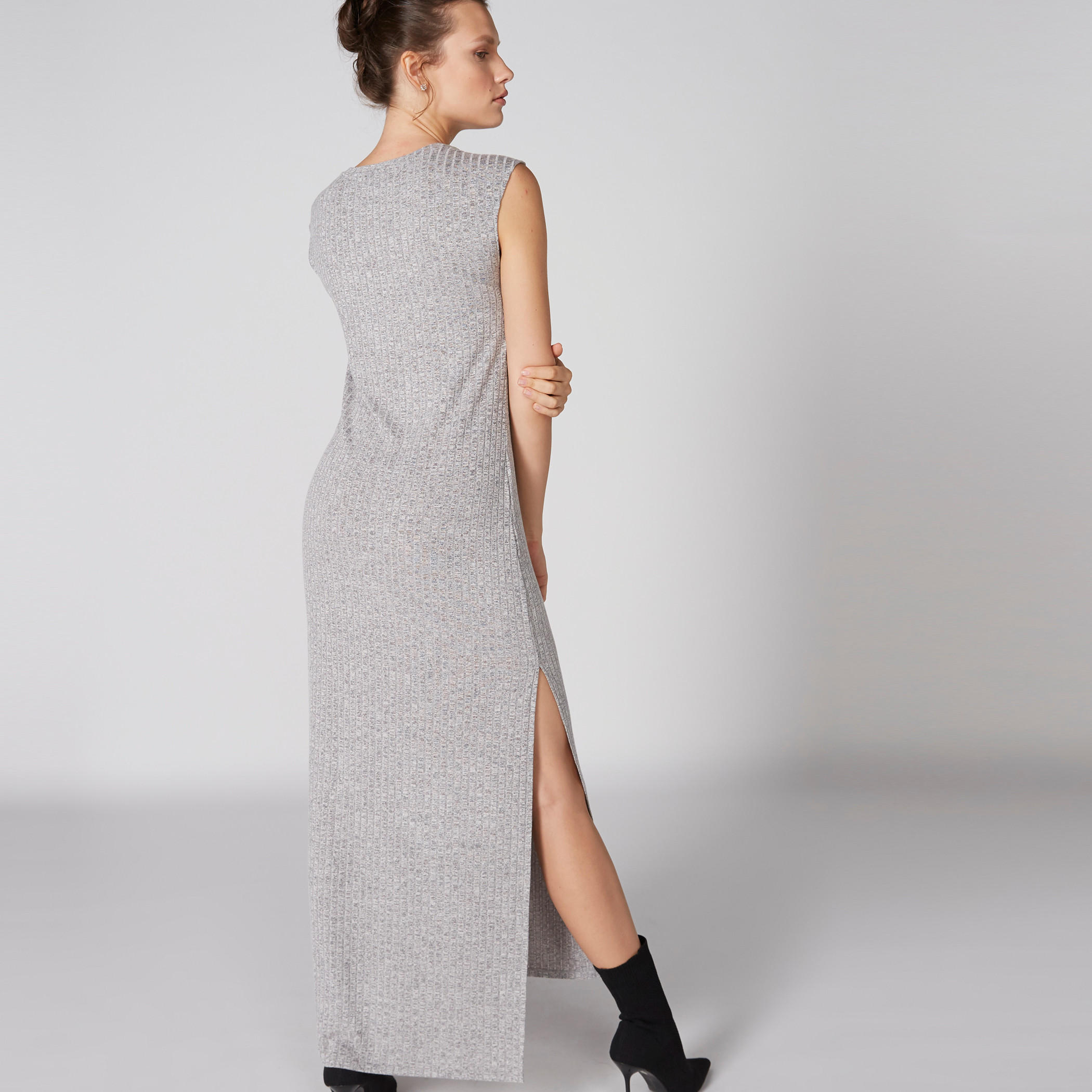 فستان مضلع دون أكمام بياقة مستديرة وفتحة جانبية-women-clothing-dresses-image-2