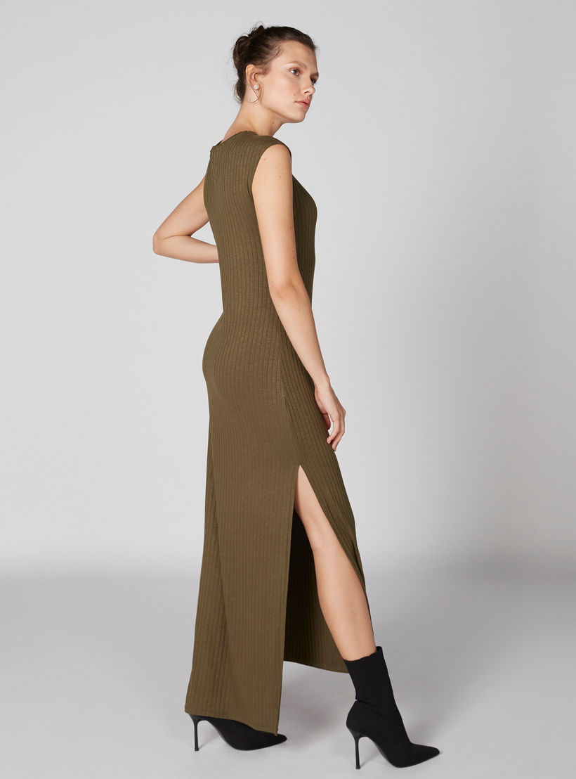 فستان مضلع دون أكمام بياقة مستديرة وفتحة جانبية-women-clothing-dresses-image-1