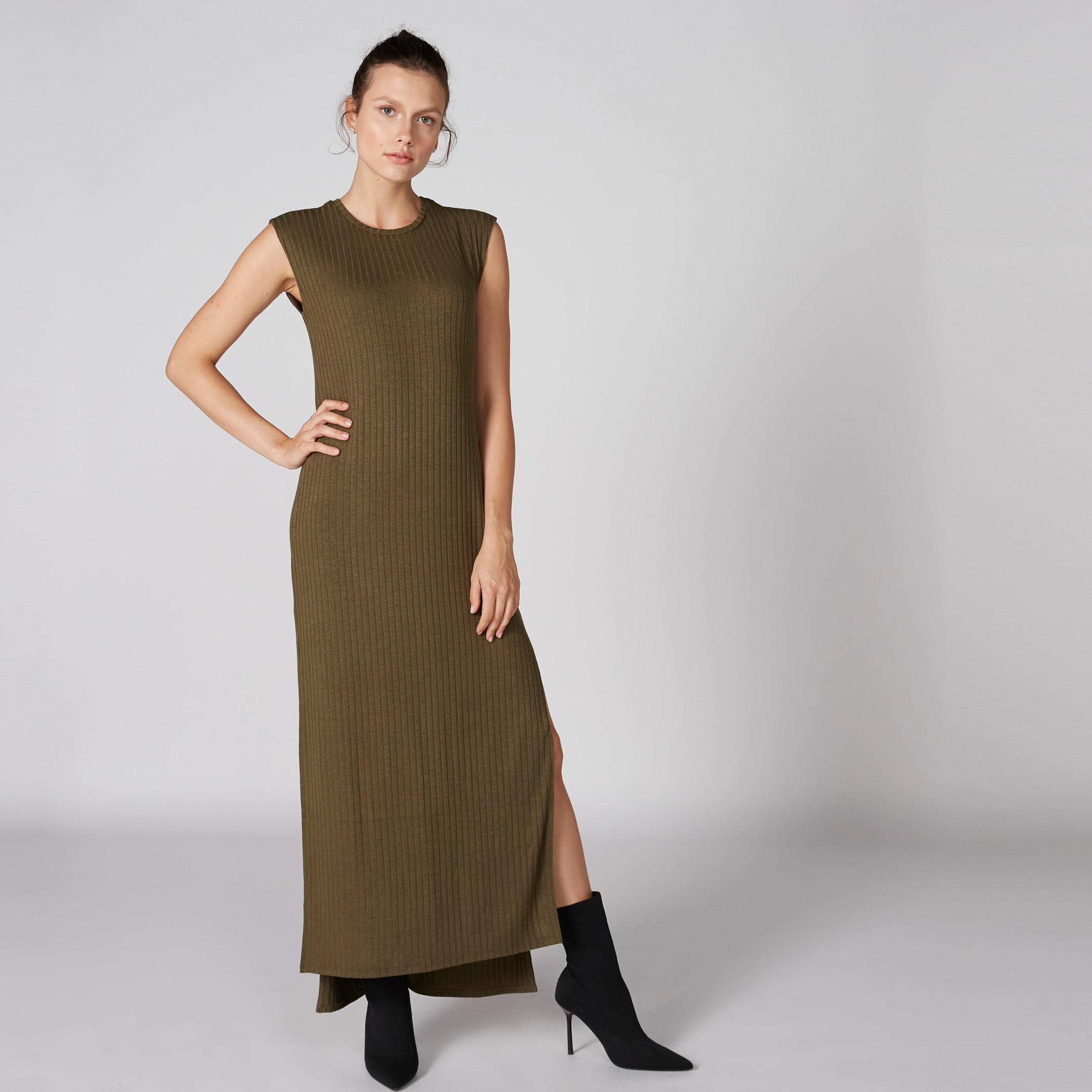 فستان مضلع دون أكمام بياقة مستديرة وفتحة جانبية-women-clothing-dresses-image-2