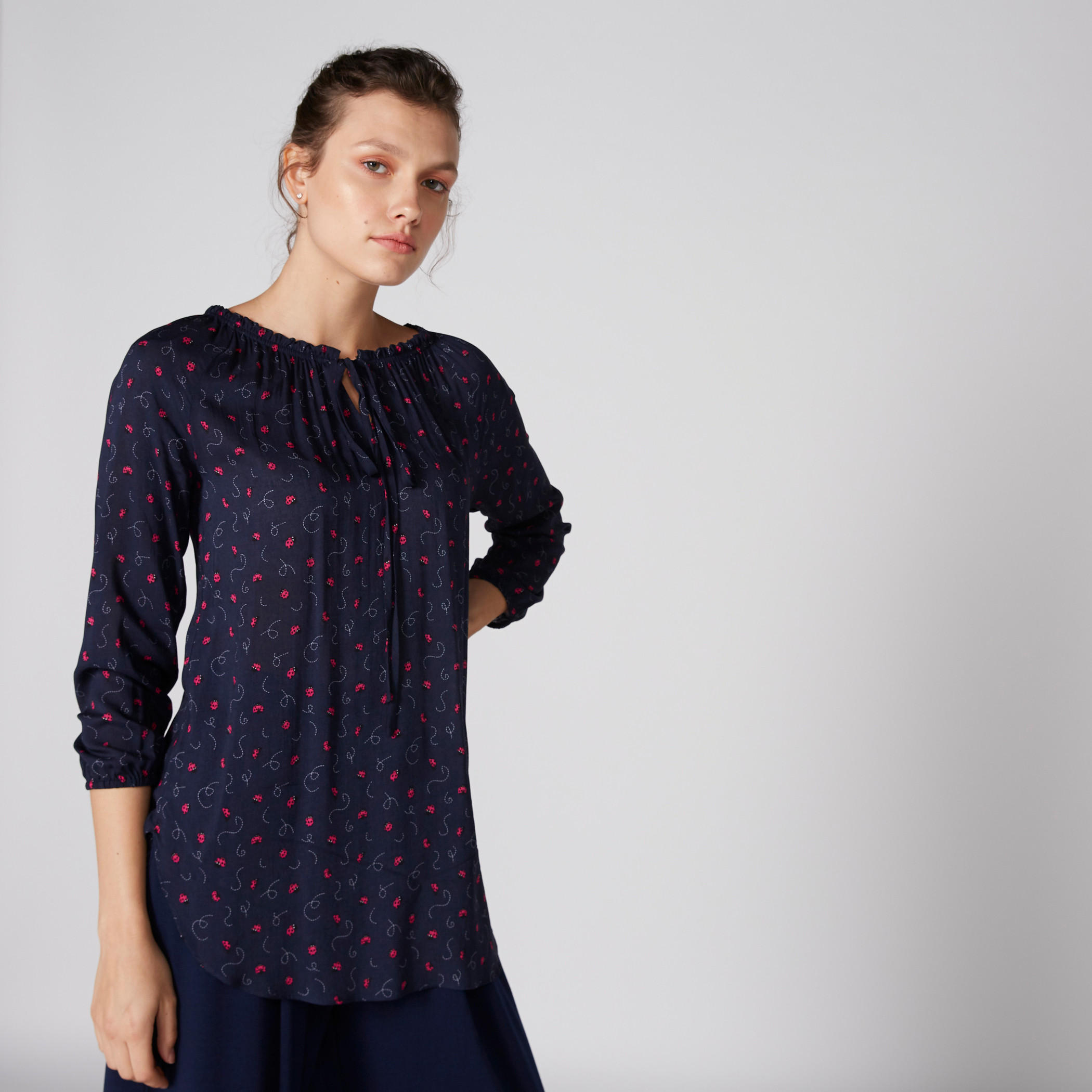 بلوزة بياقة مستديرة وأكمام 3/4 وطبعات-women-clothing-shirtsandblouses-blouses-image-3