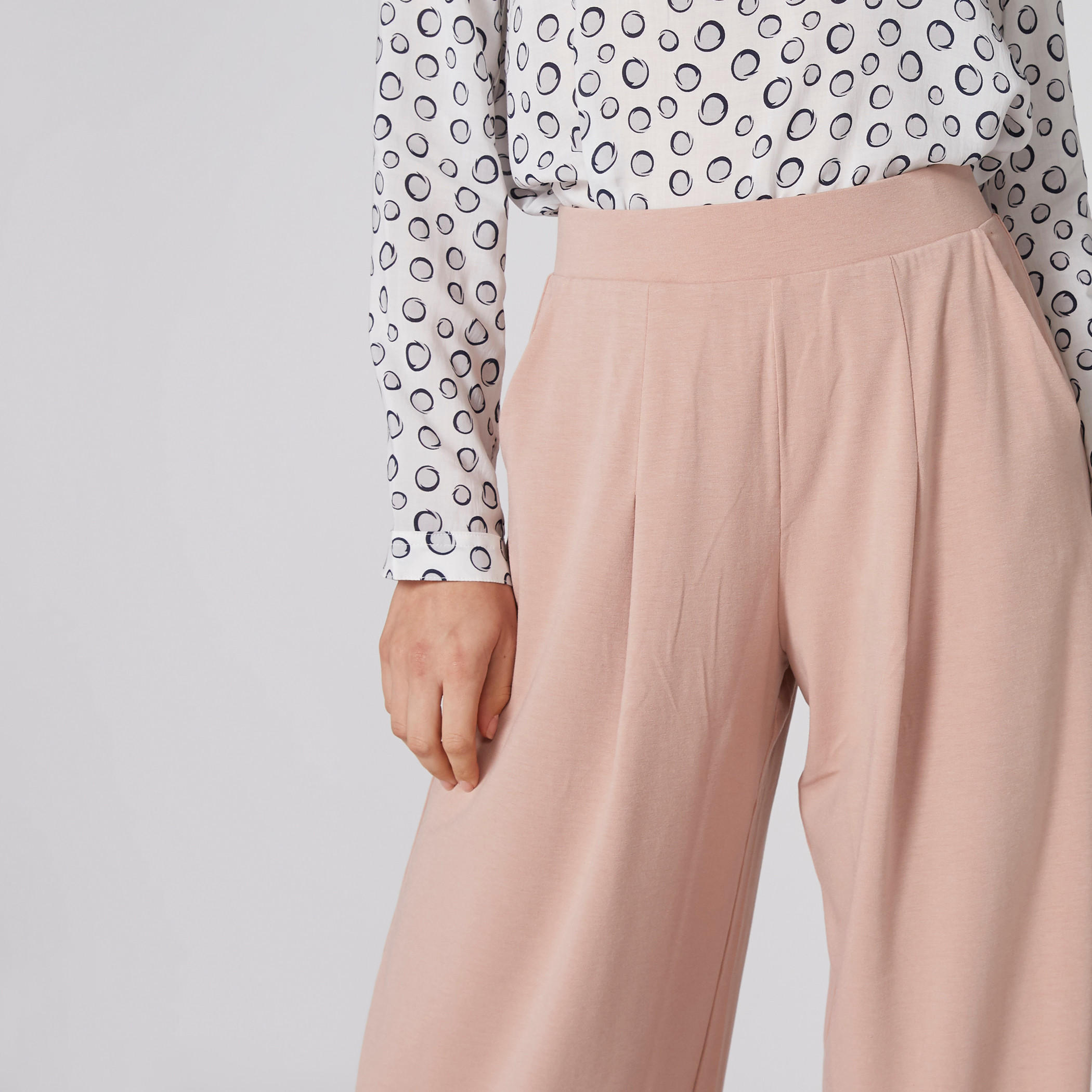 Pocket Detail Culottes with Elasticised Waistband-women-clothing-bottoms-trousers-image-4