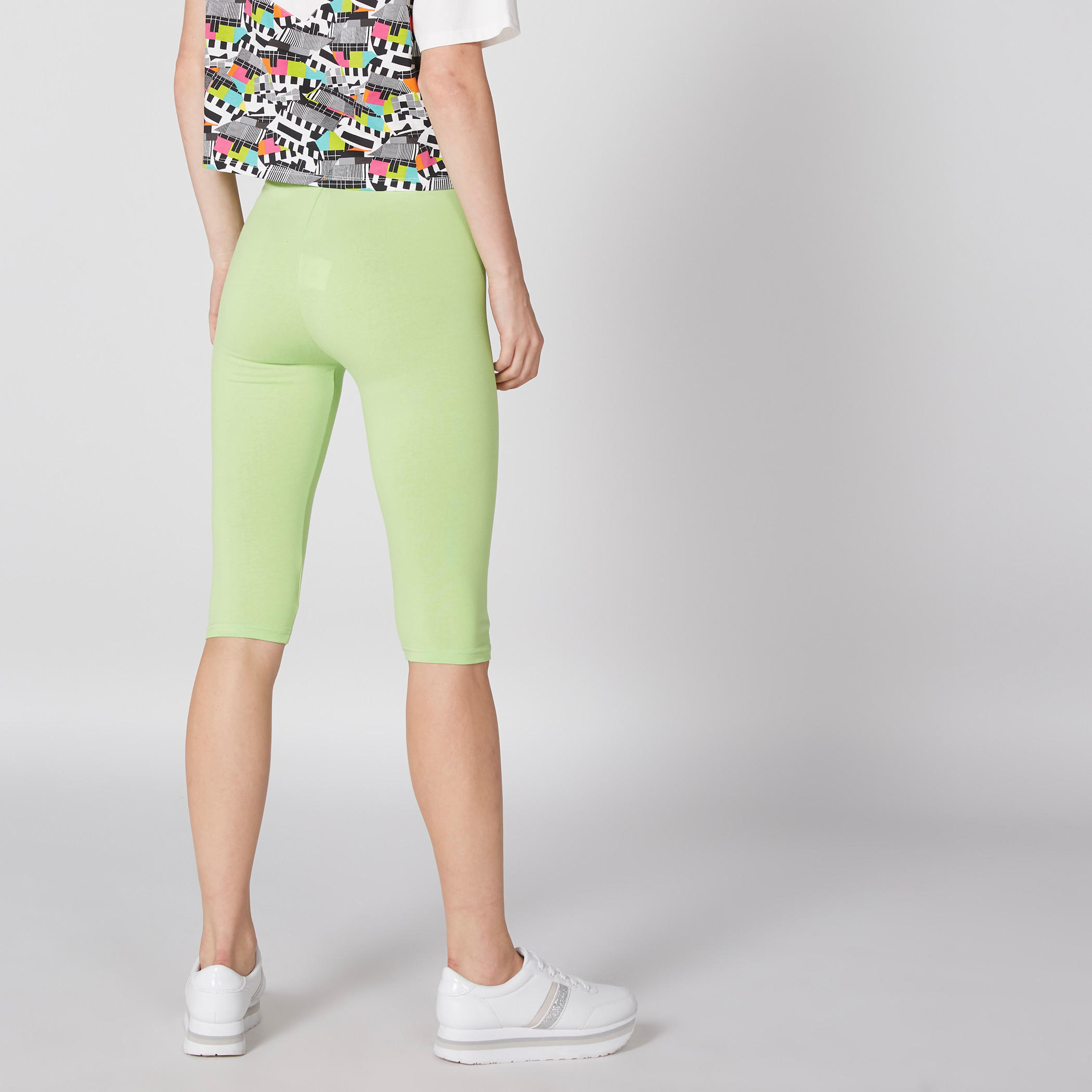 بنطال ليقنز محبوك بطول 3/4 وخصر مطاطي-women-clothing-bottoms-leggings-image-3