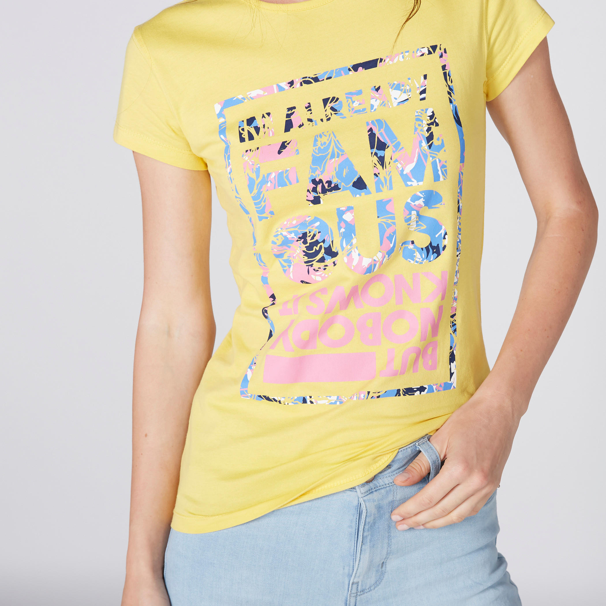 تيشيرت بأكمام كاب وطبعات-women-clothing-tshirts-image-3