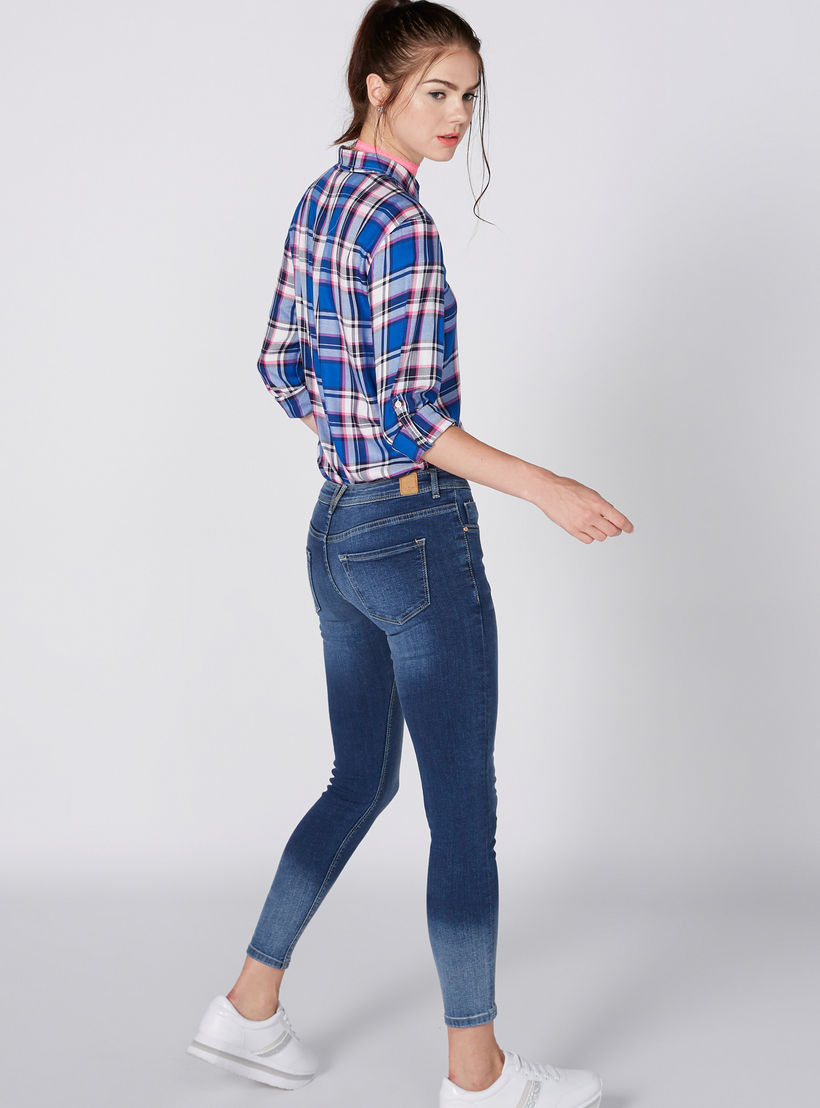 بنطال جينز طويل بزر وجيوب-women-clothing-bottoms-jeans-image-4