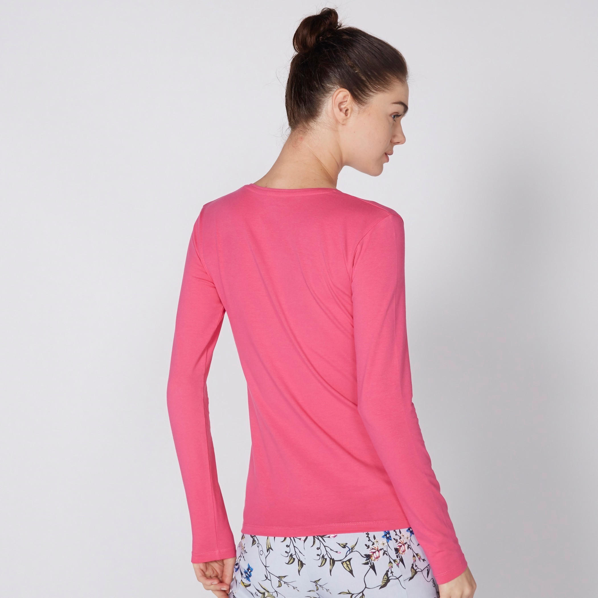 تيشيرت بياقة مستديرة وأكمام طويلة-women-clothing-tshirts-image-1