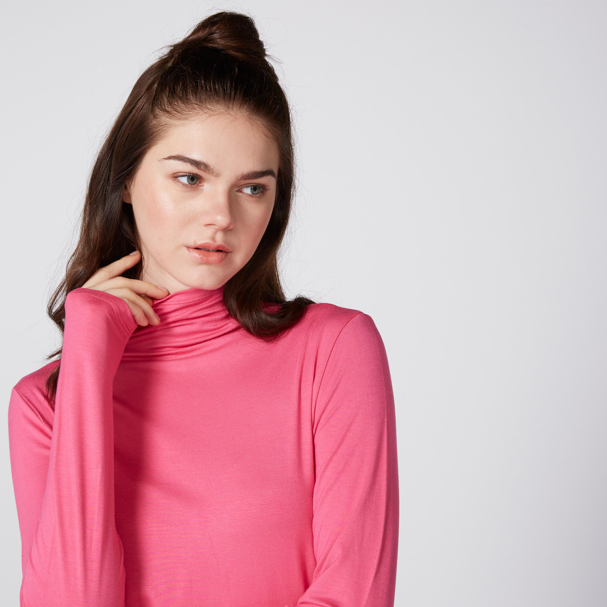 بلوزة بياقة عالية وأكمام طويلة-women-clothing-tshirts-image-4