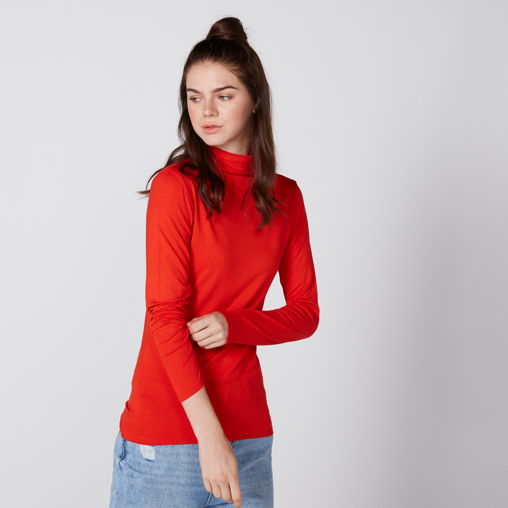بلوزة بياقة عالية وأكمام طويلة-women-clothing-tshirts-image-4