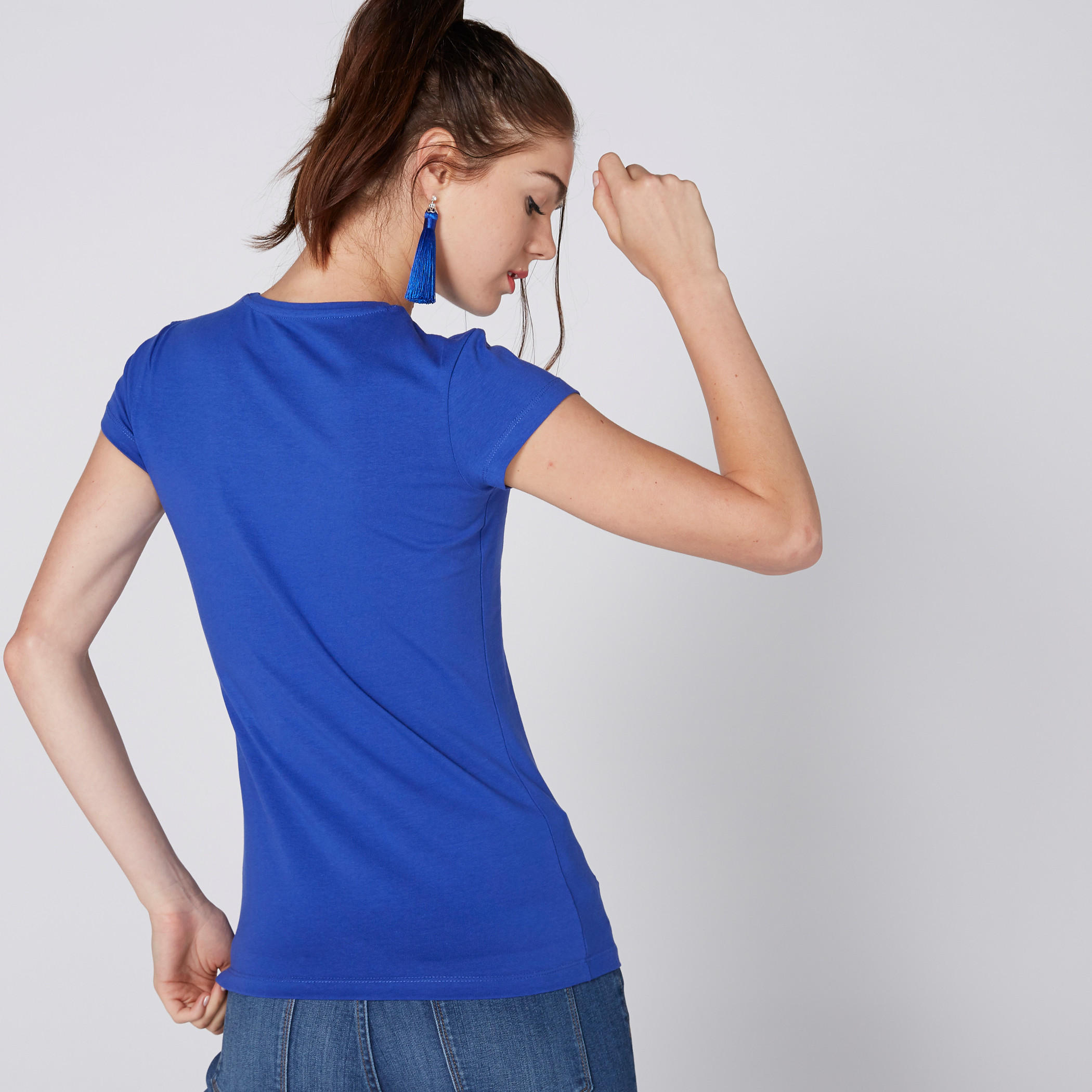 تيشيرت بياقة مستديرة وأكمام كاب-women-clothing-tshirts-image-2