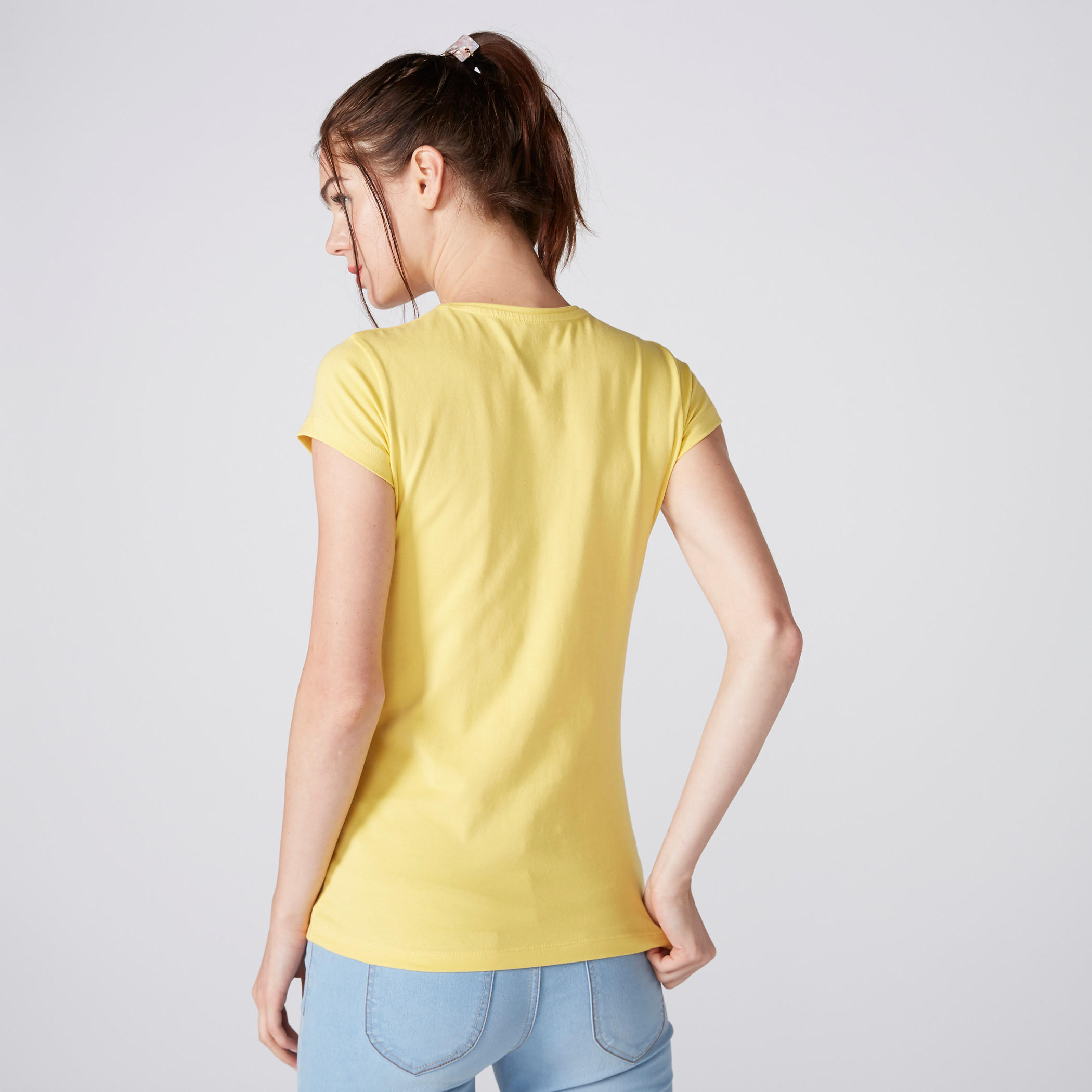 تيشيرت بياقة ضيّقة وأكمام كاب-women-clothing-tshirts-image-2